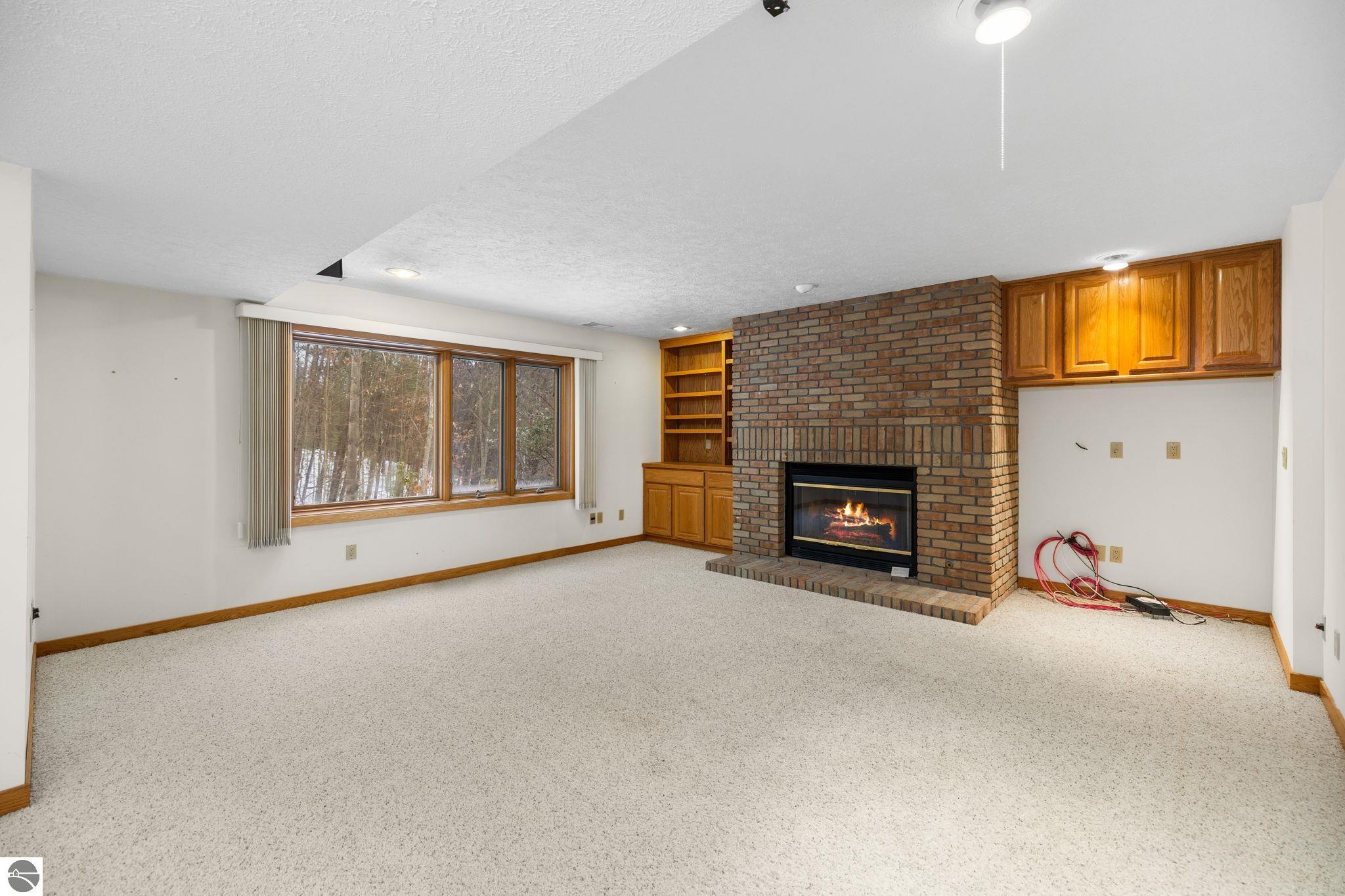 6550 Mission Ridge