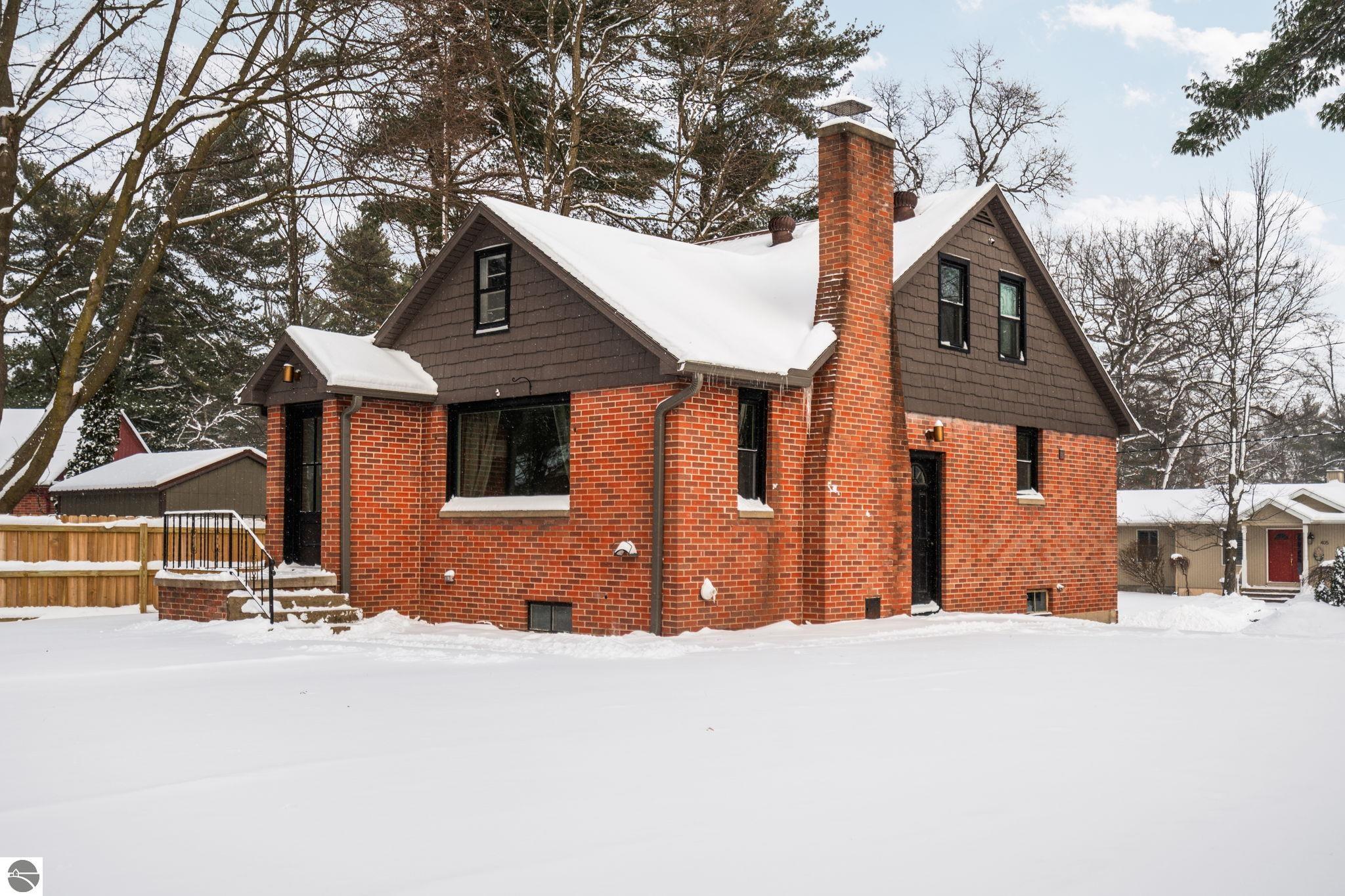 356 Huron