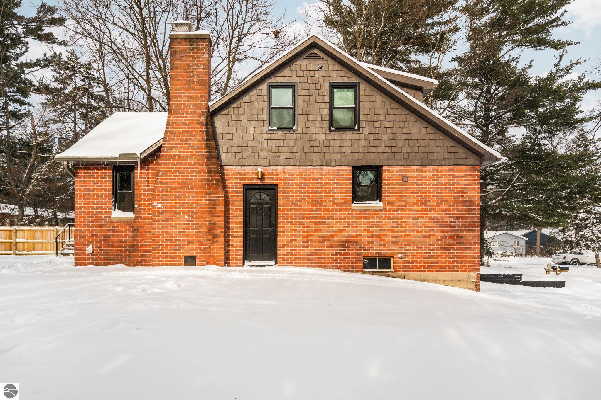 356 Huron