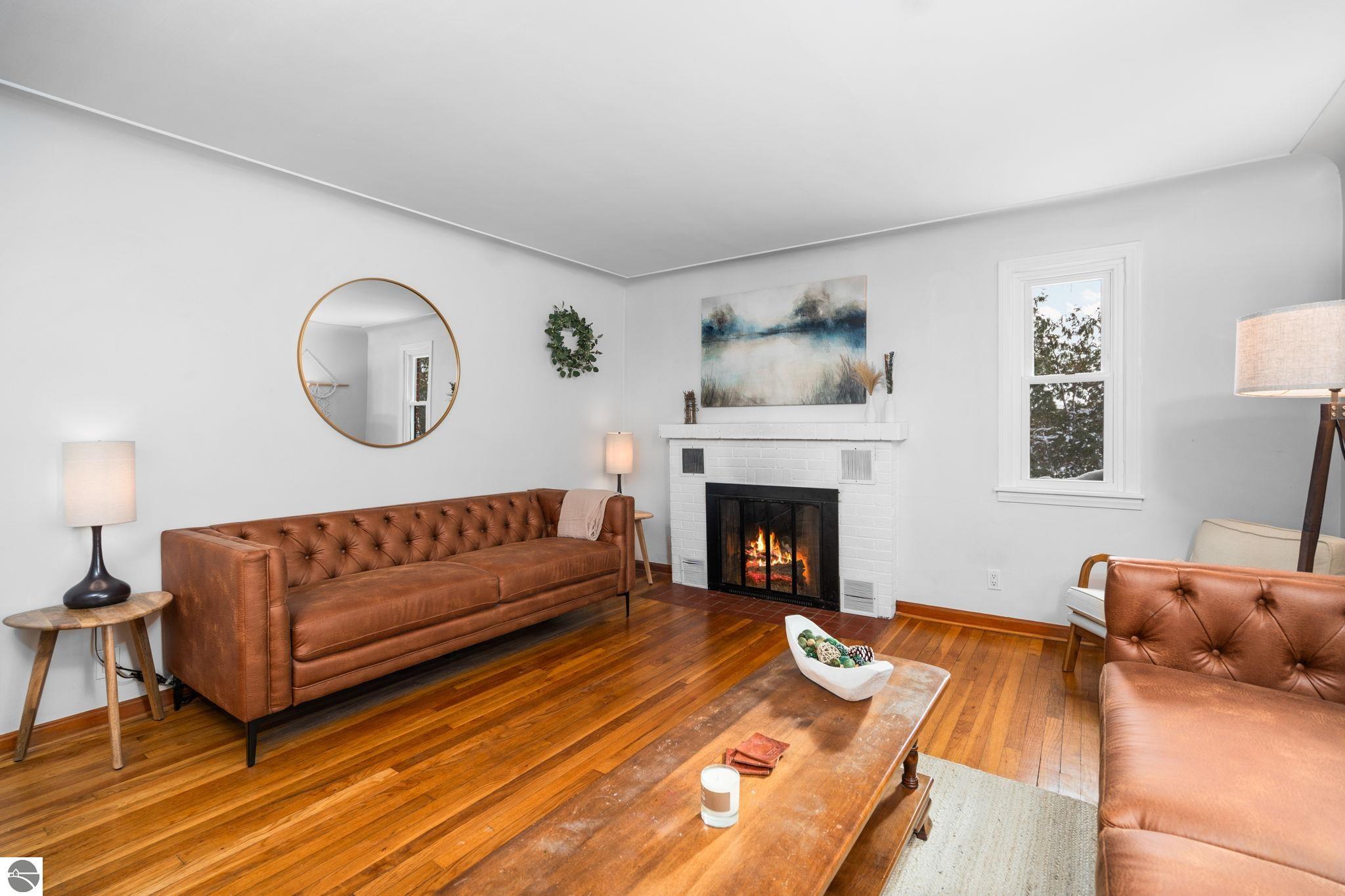 356 Huron
