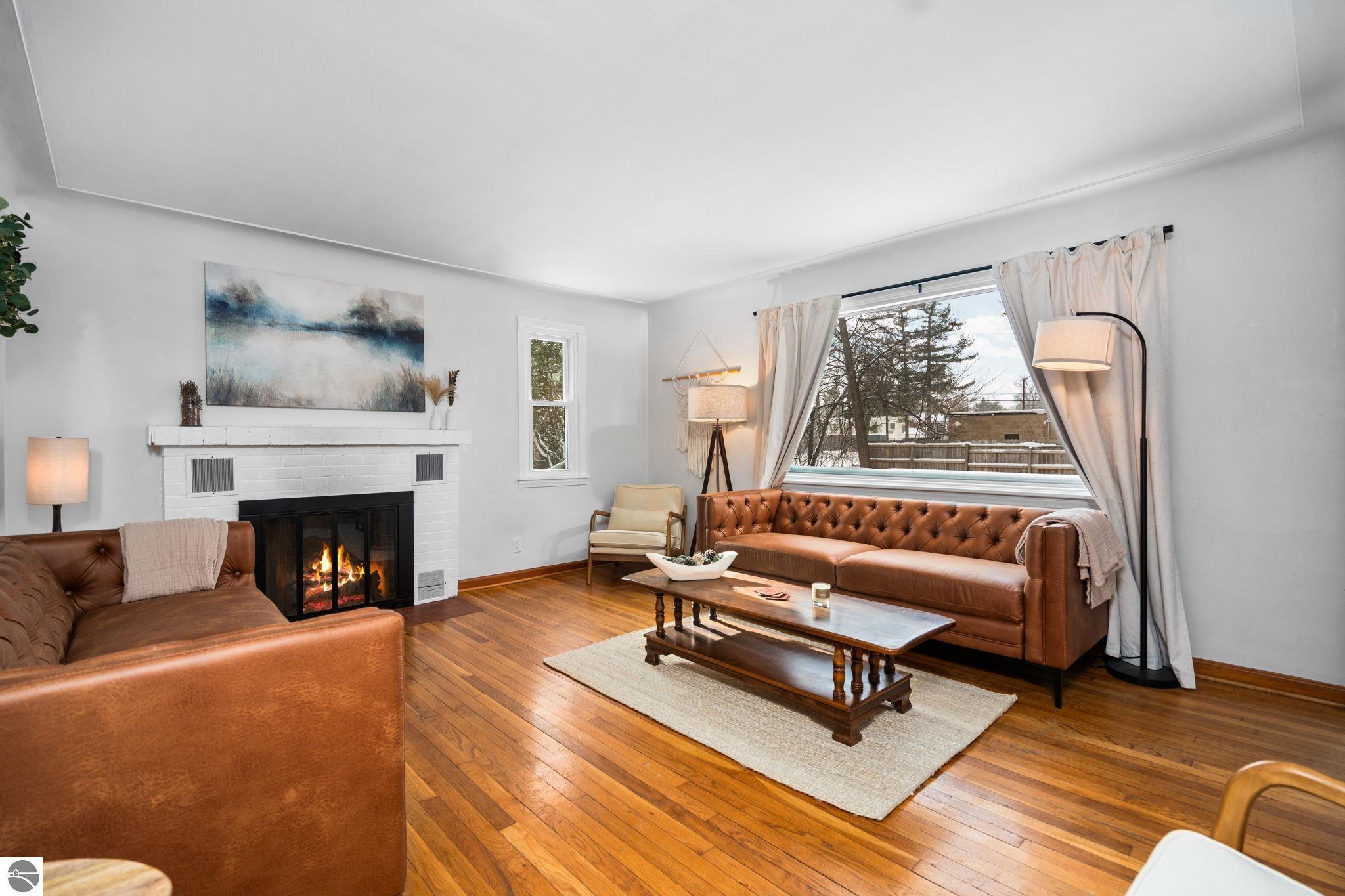 356 Huron