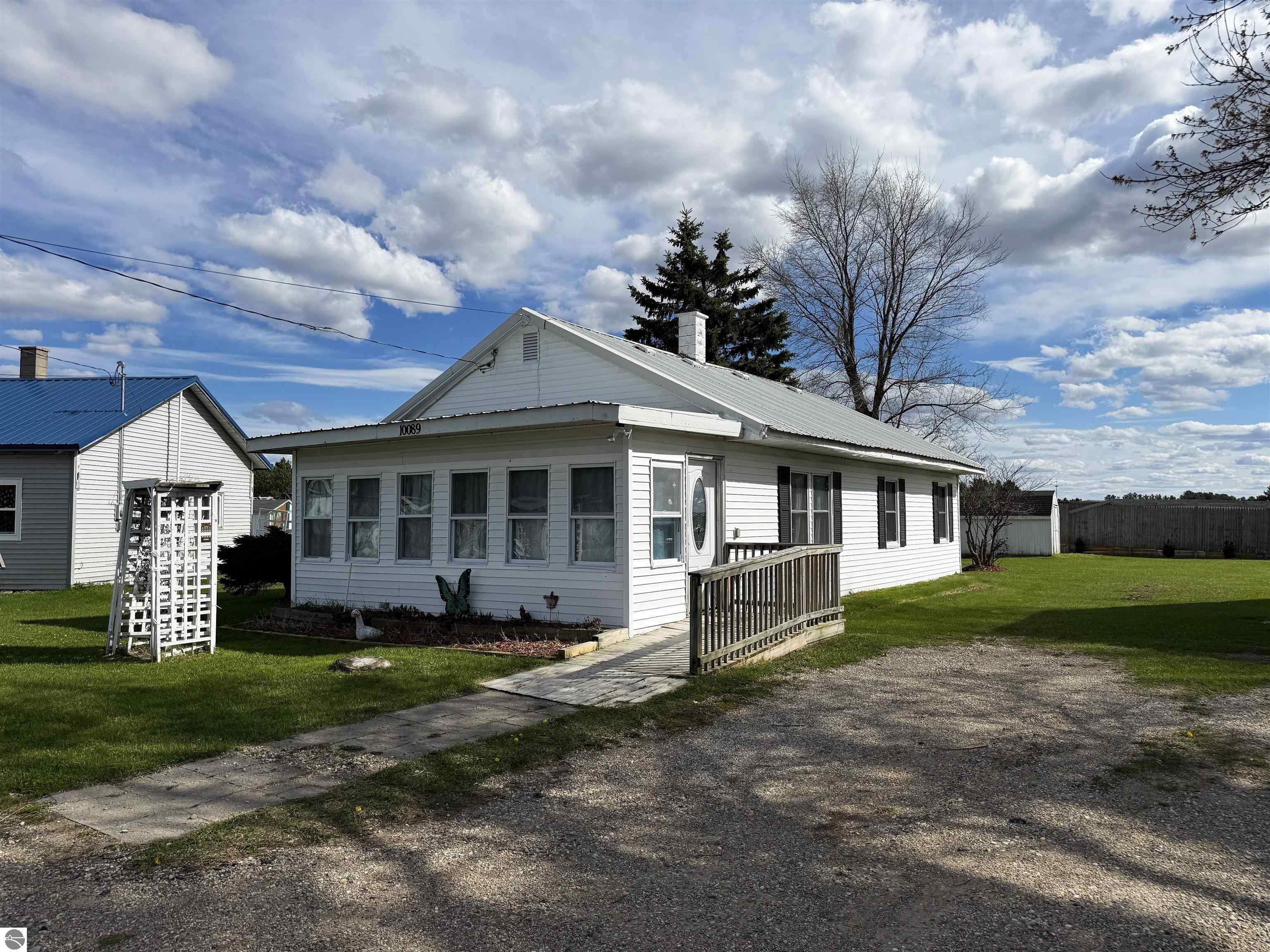 10089 Otis Drive
