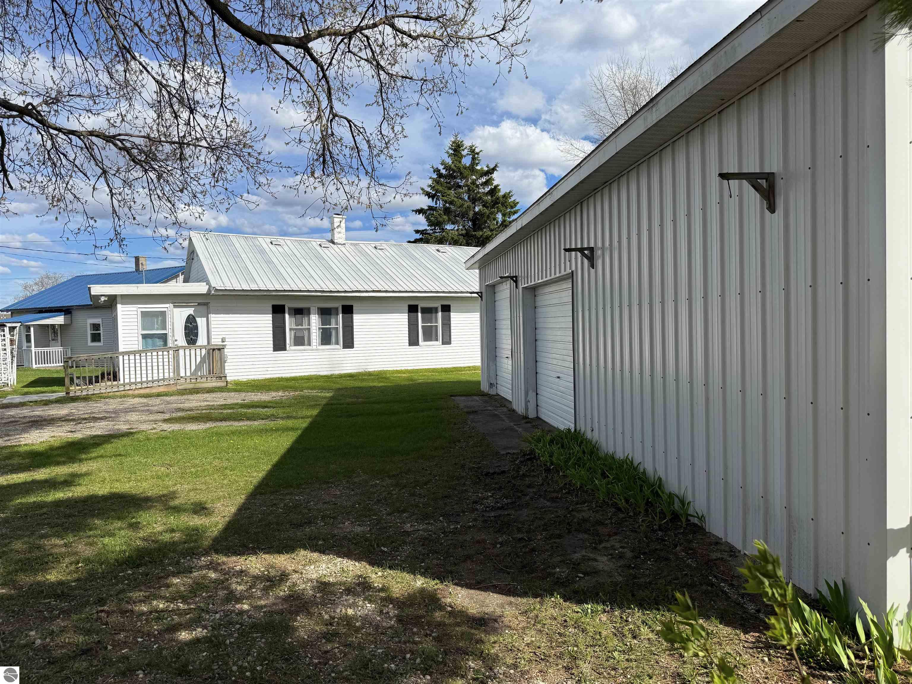 10089 Otis Drive