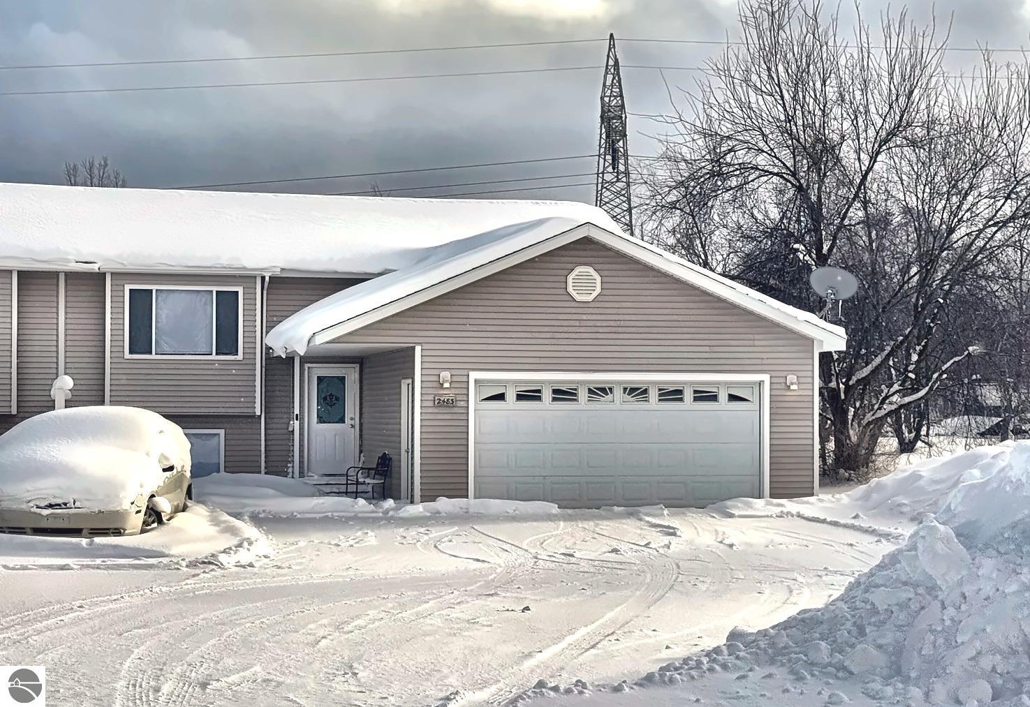 2473 & 2481 Woodcock Lane