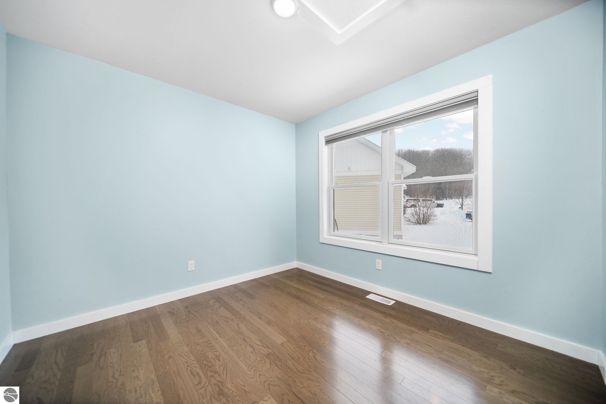 9550 N Manitou Trail