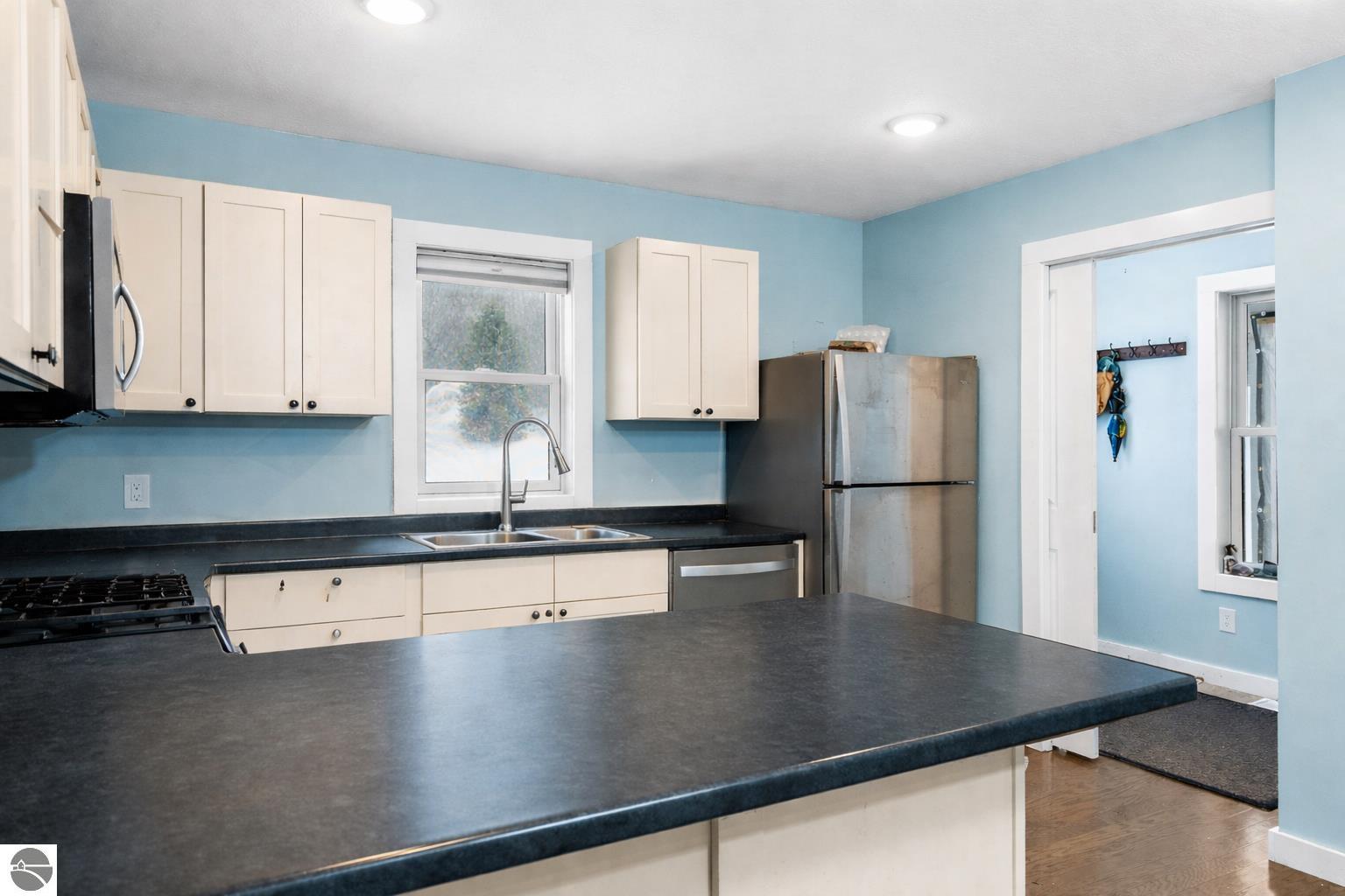 9550 N Manitou Trail