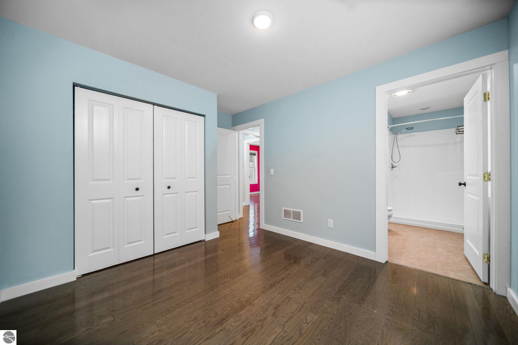 9550 N Manitou Trail