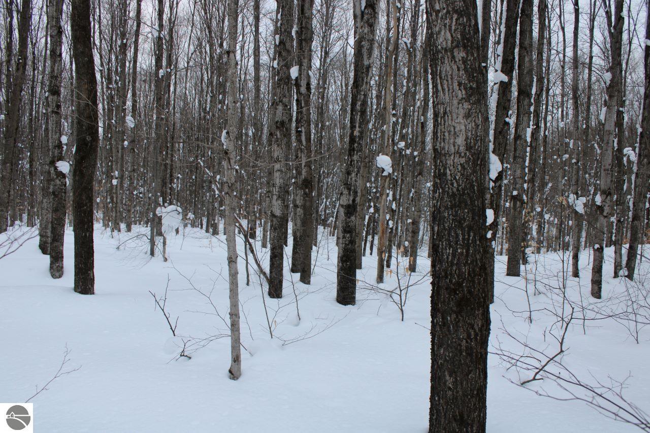 6583 NE Boulder Lane