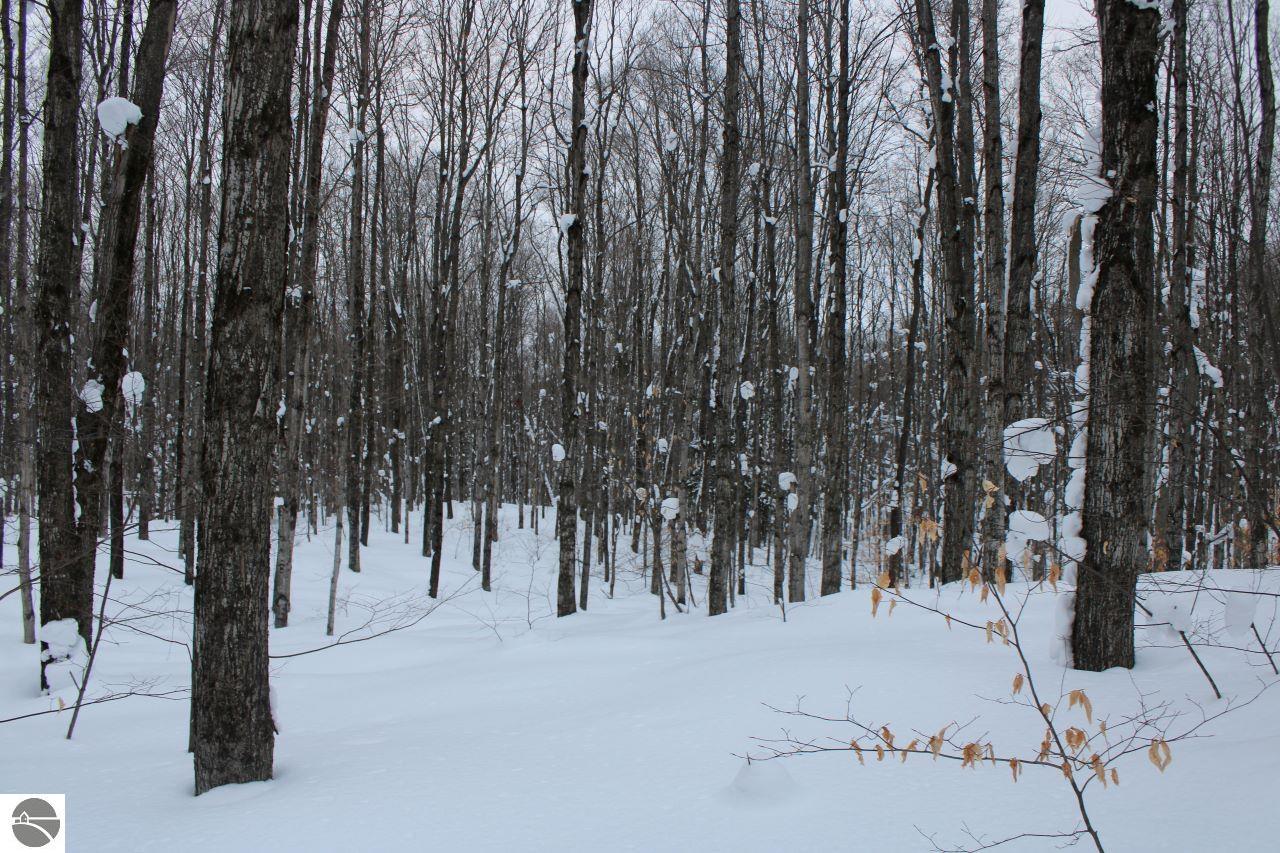 6583 NE Boulder Lane