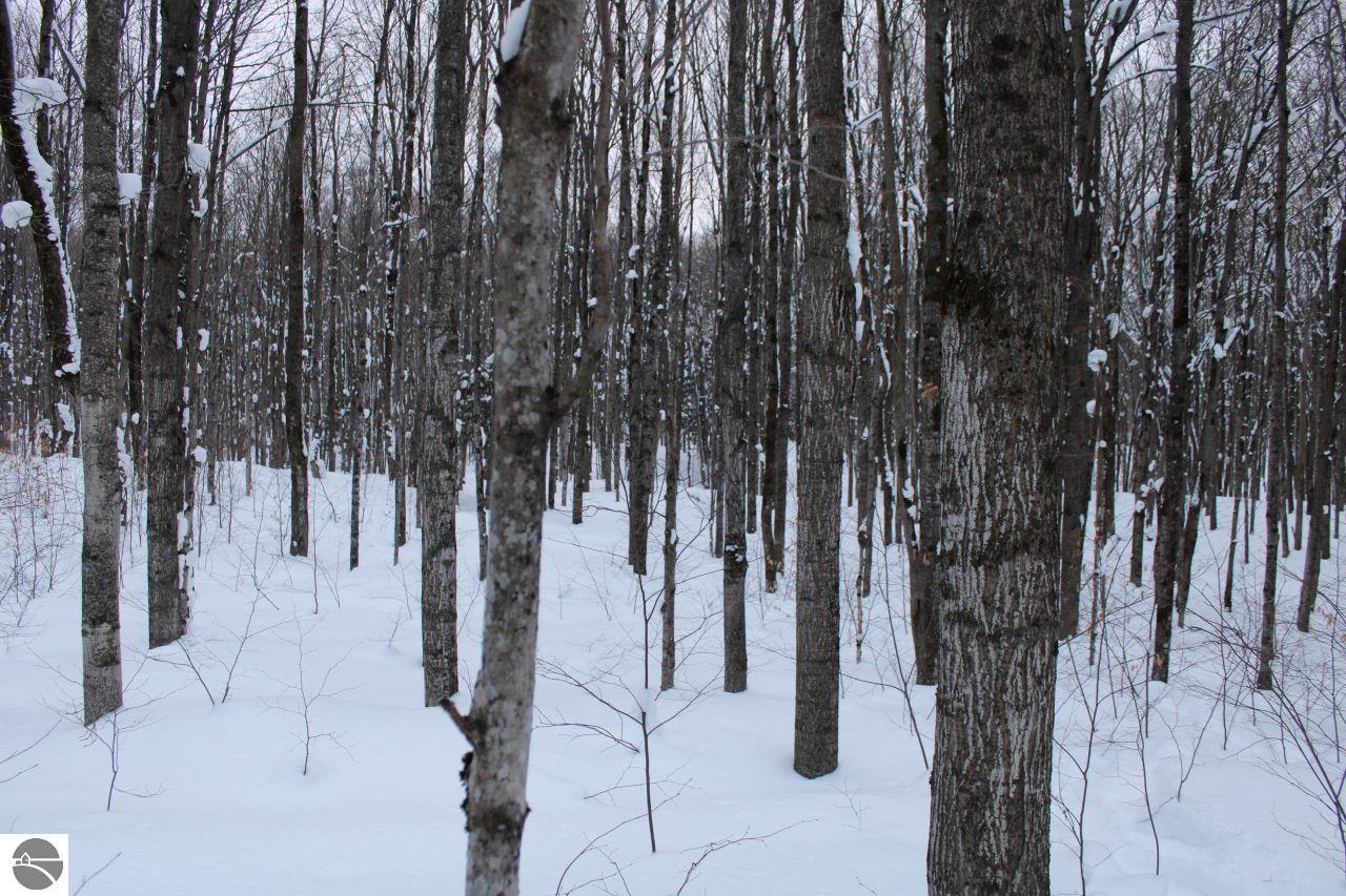 6583 NE Boulder Lane