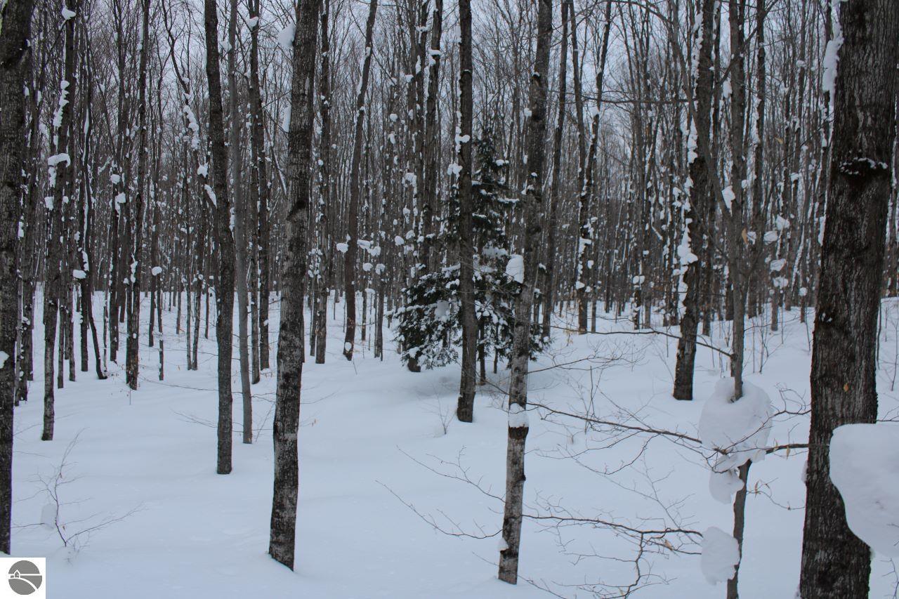 6583 NE Boulder Lane