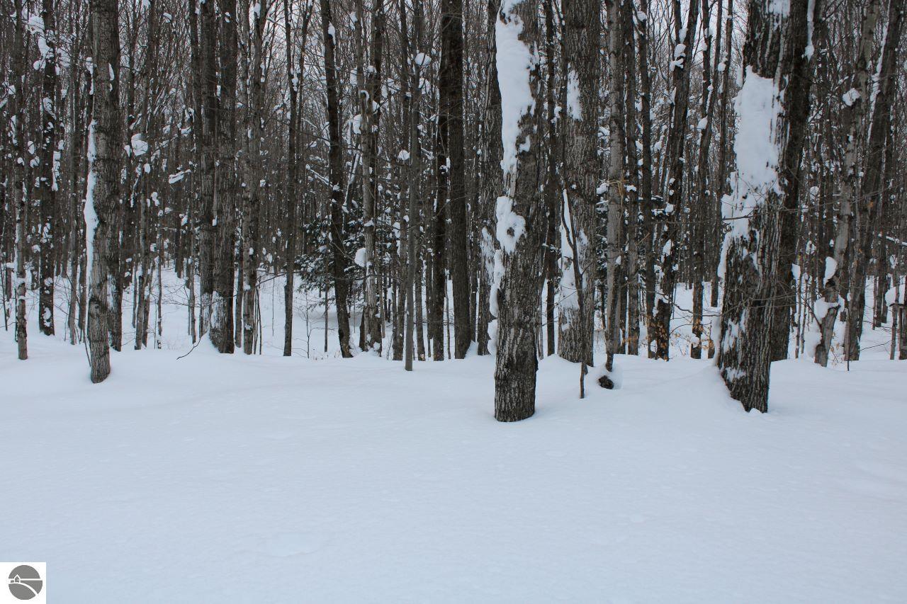 6583 NE Boulder Lane