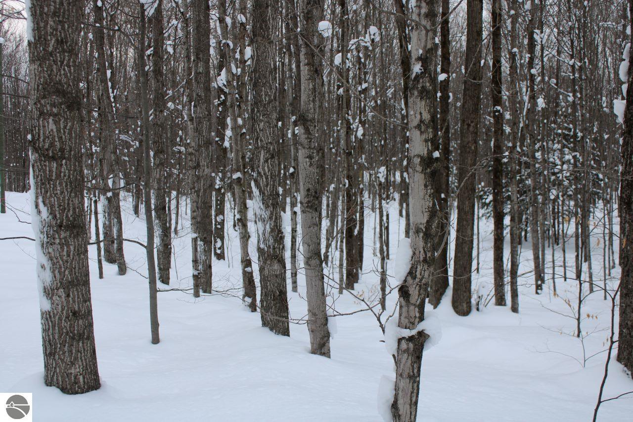 6583 NE Boulder Lane