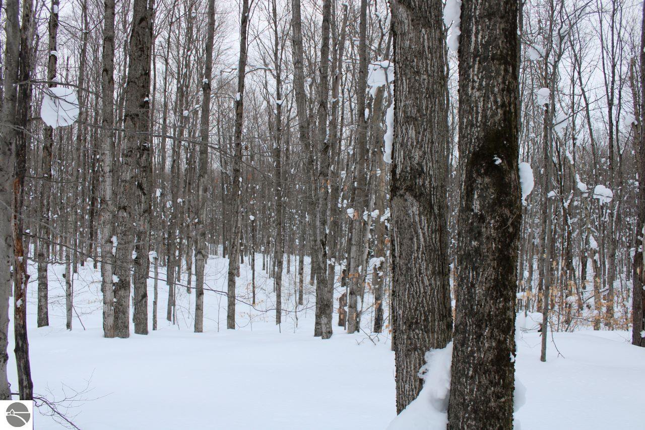 6583 NE Boulder Lane