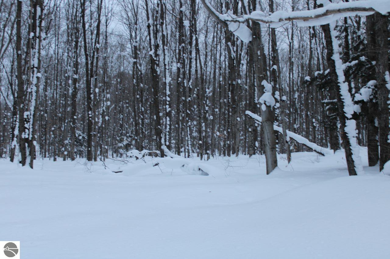 6583 NE Boulder Lane