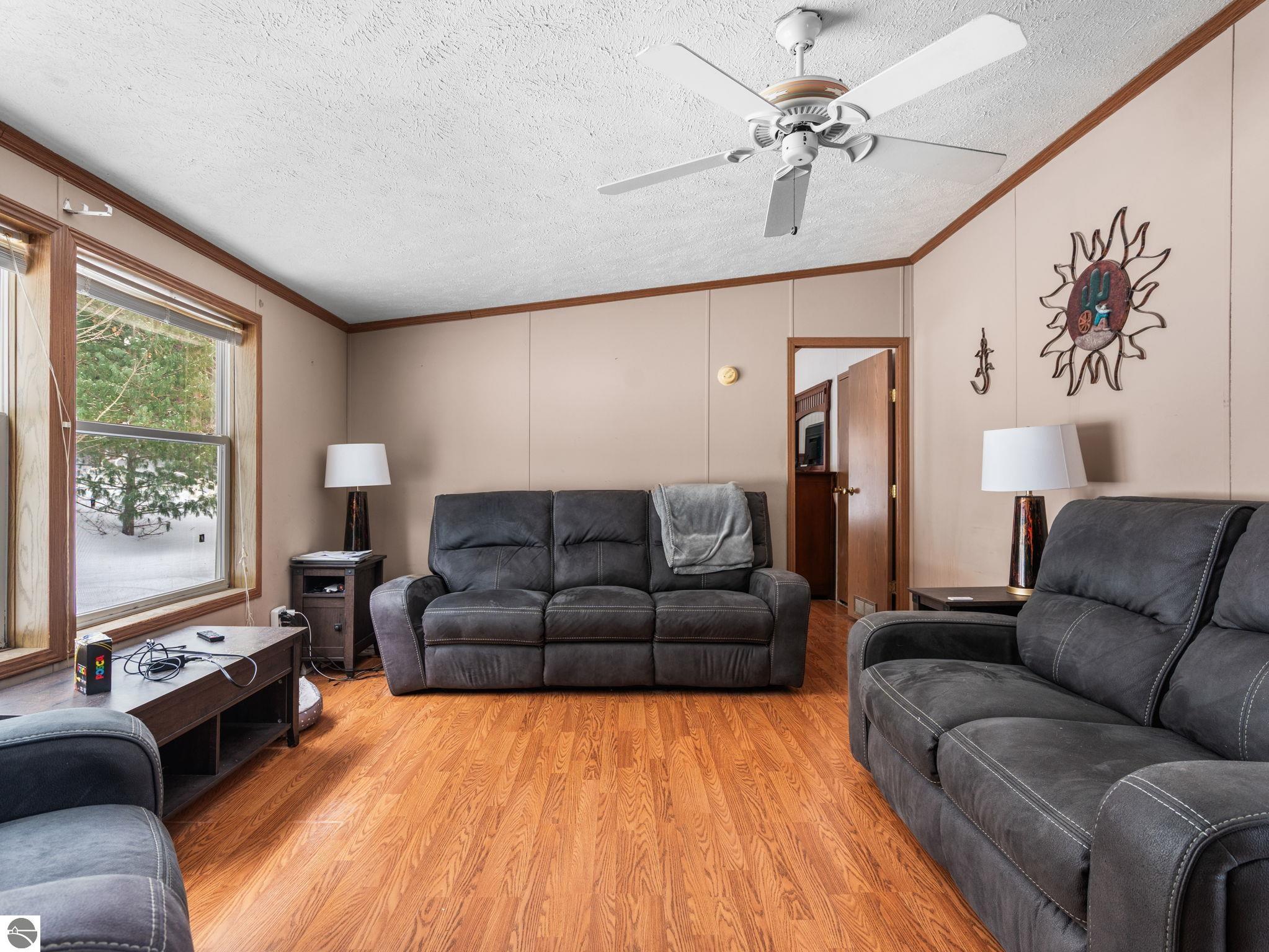 8127 Wood Road