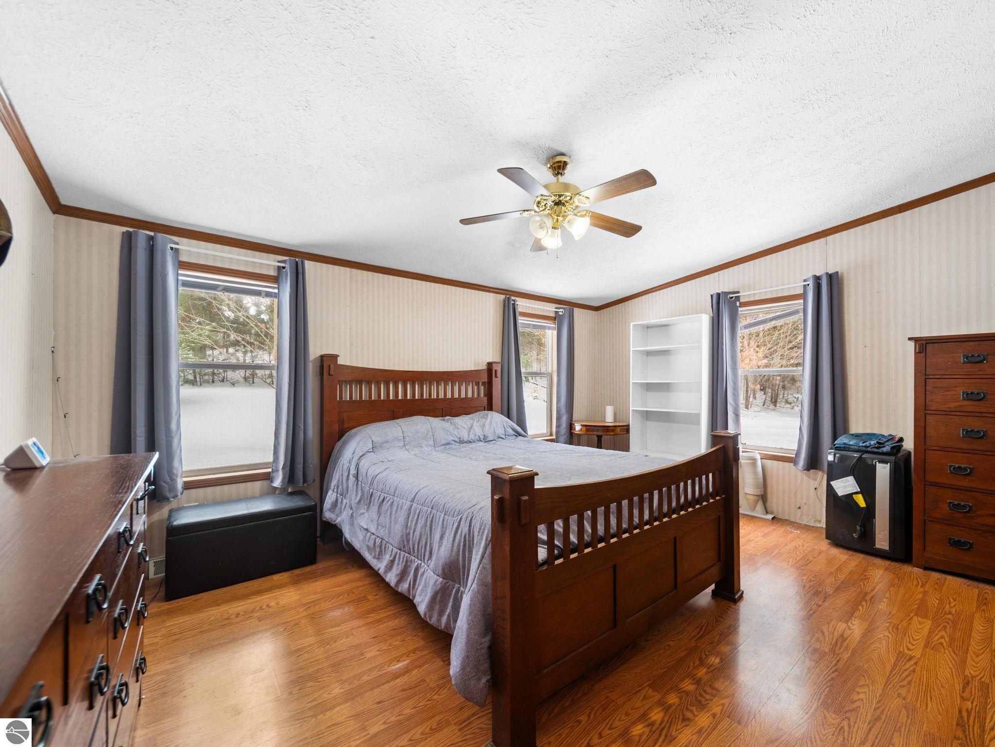 8127 Wood Road