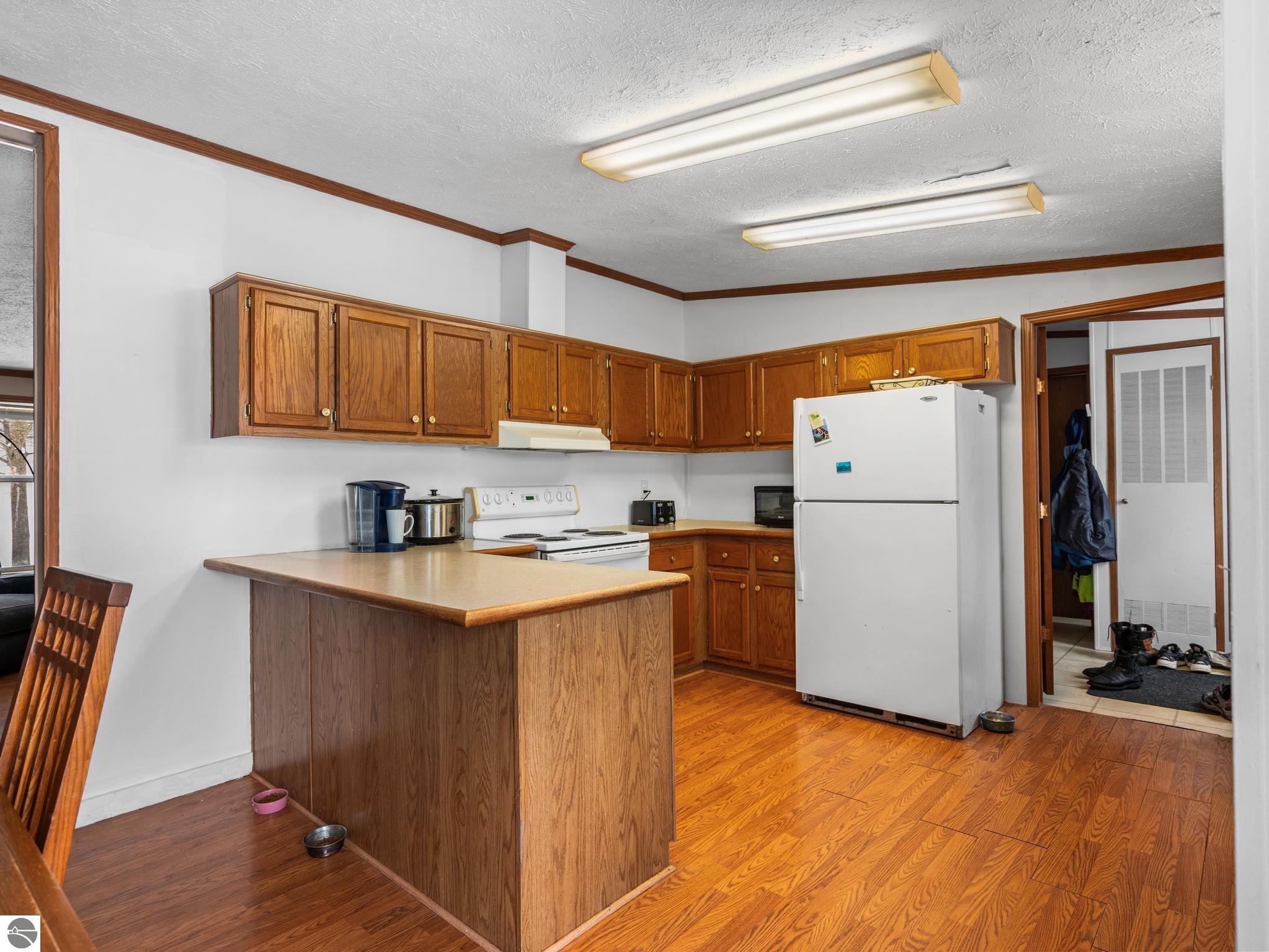 8127 Wood Road