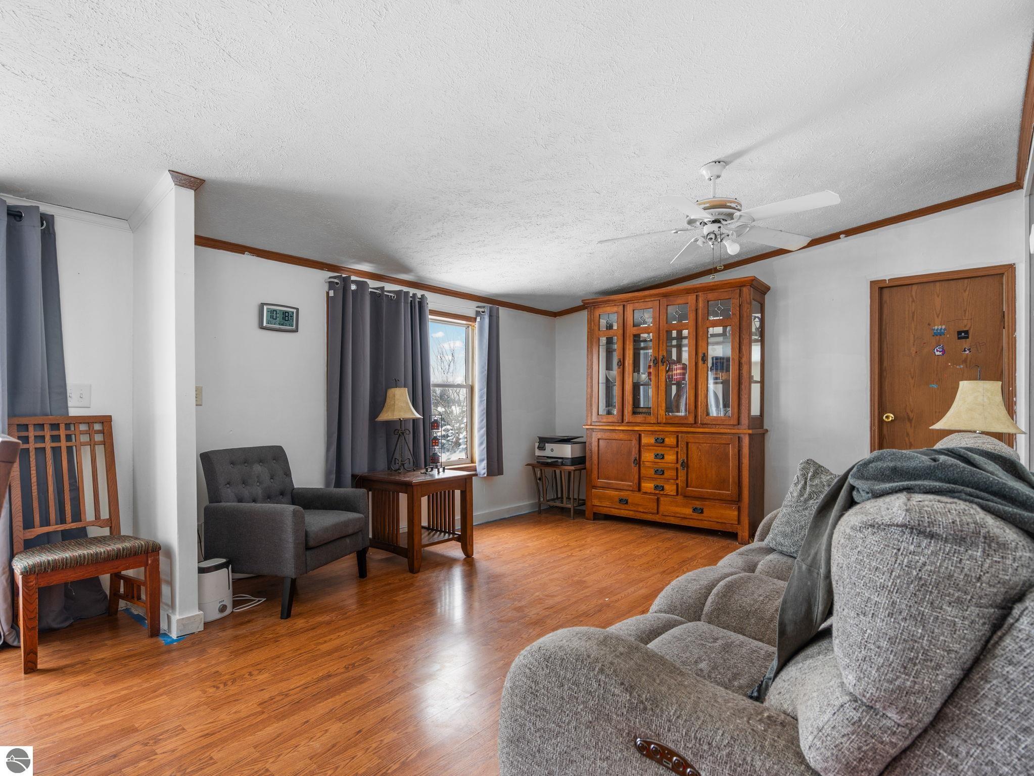 8127 Wood Road