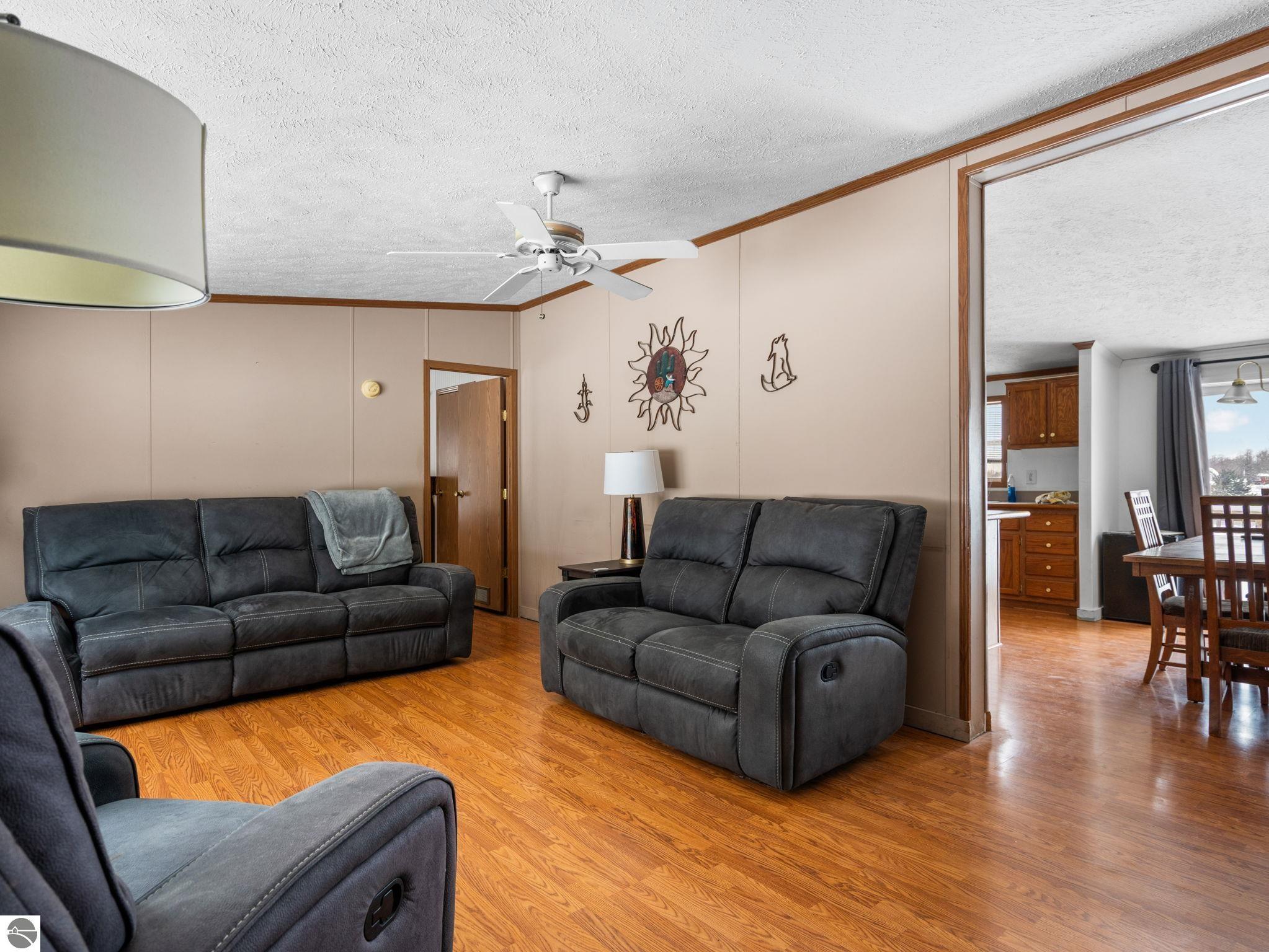 8127 Wood Road