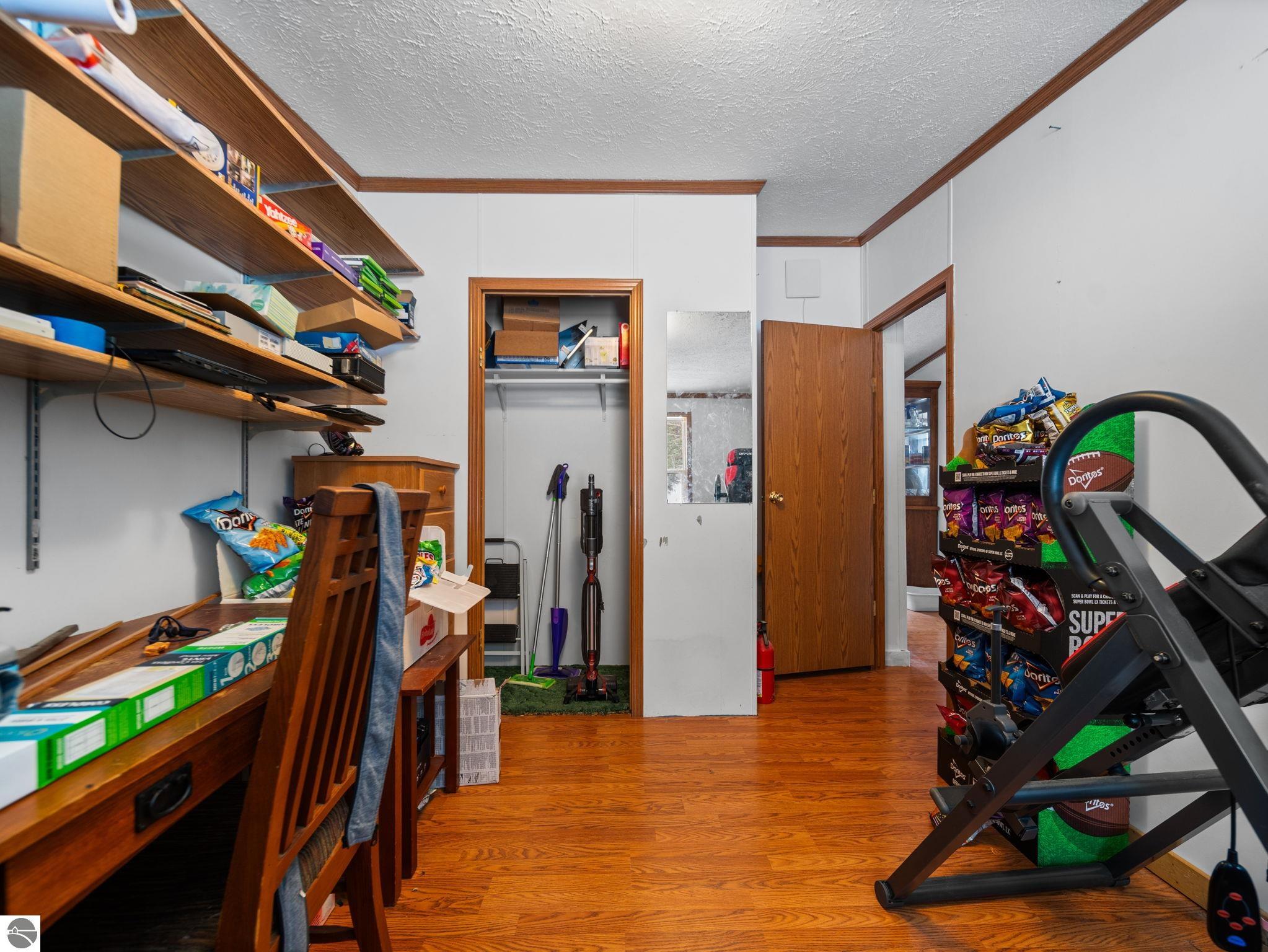 8127 Wood Road