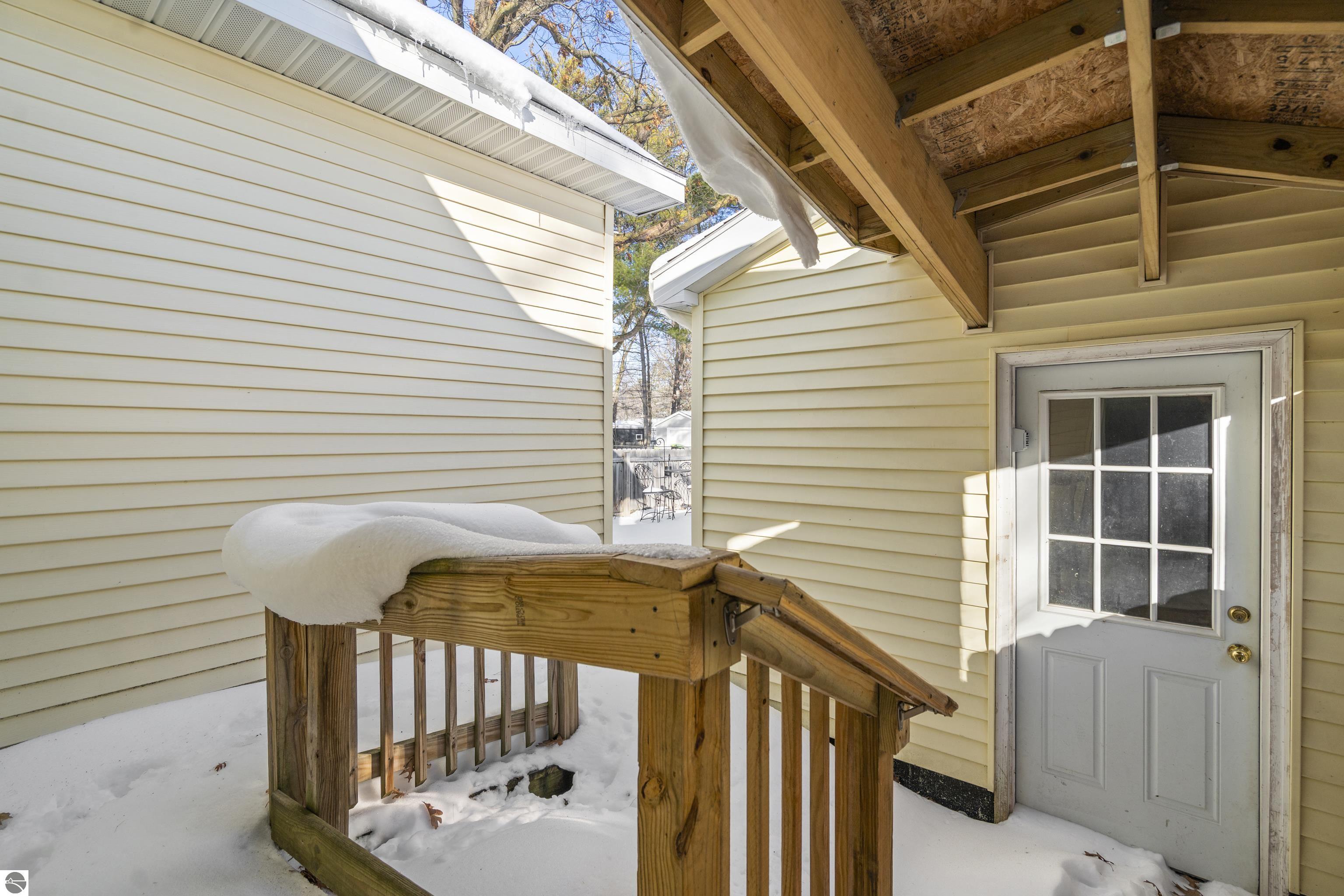 327 Fair Street