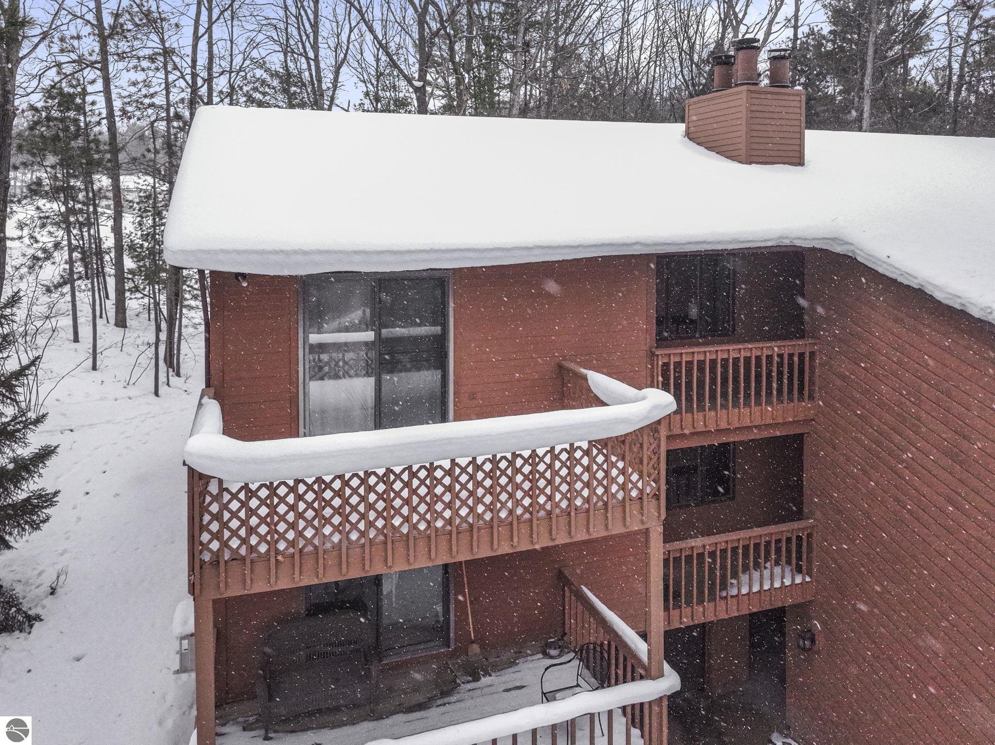 3906 Sherwood Forest Drive # 19