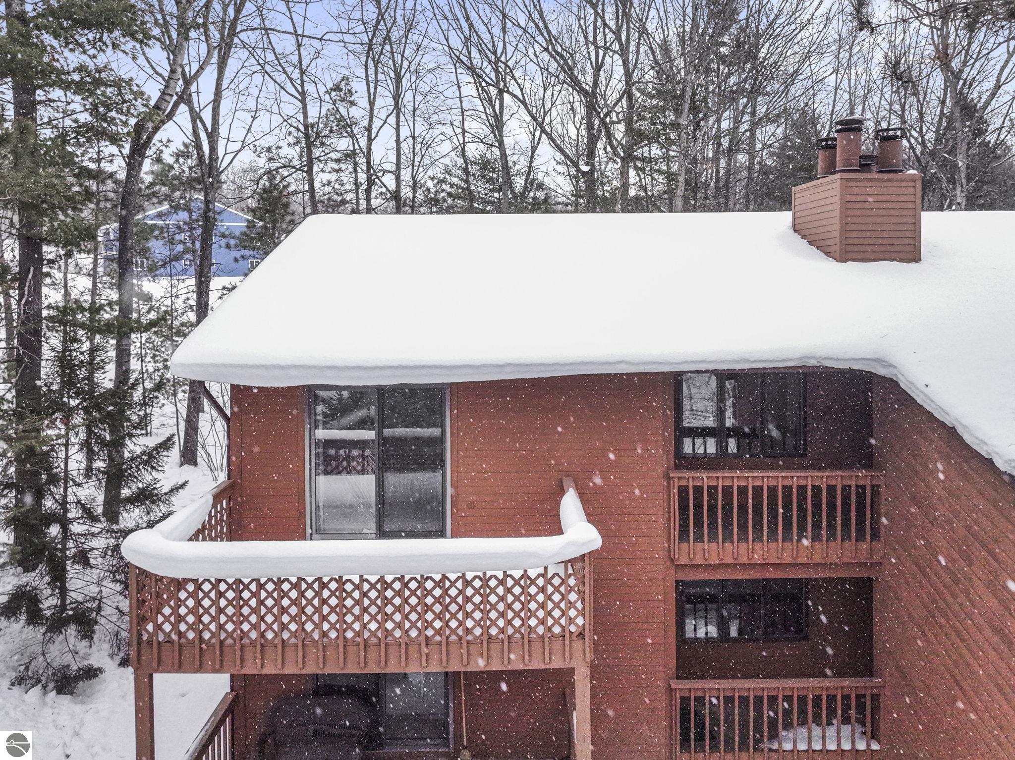 3906 Sherwood Forest Drive # 19