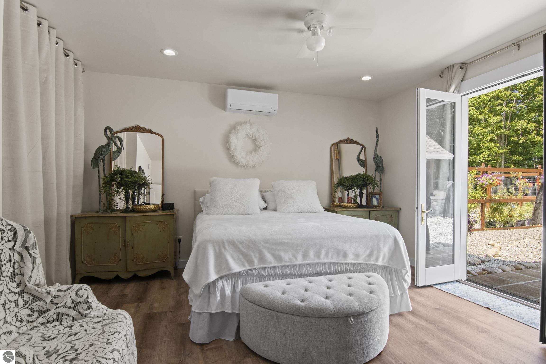 8986 Alden Meadows