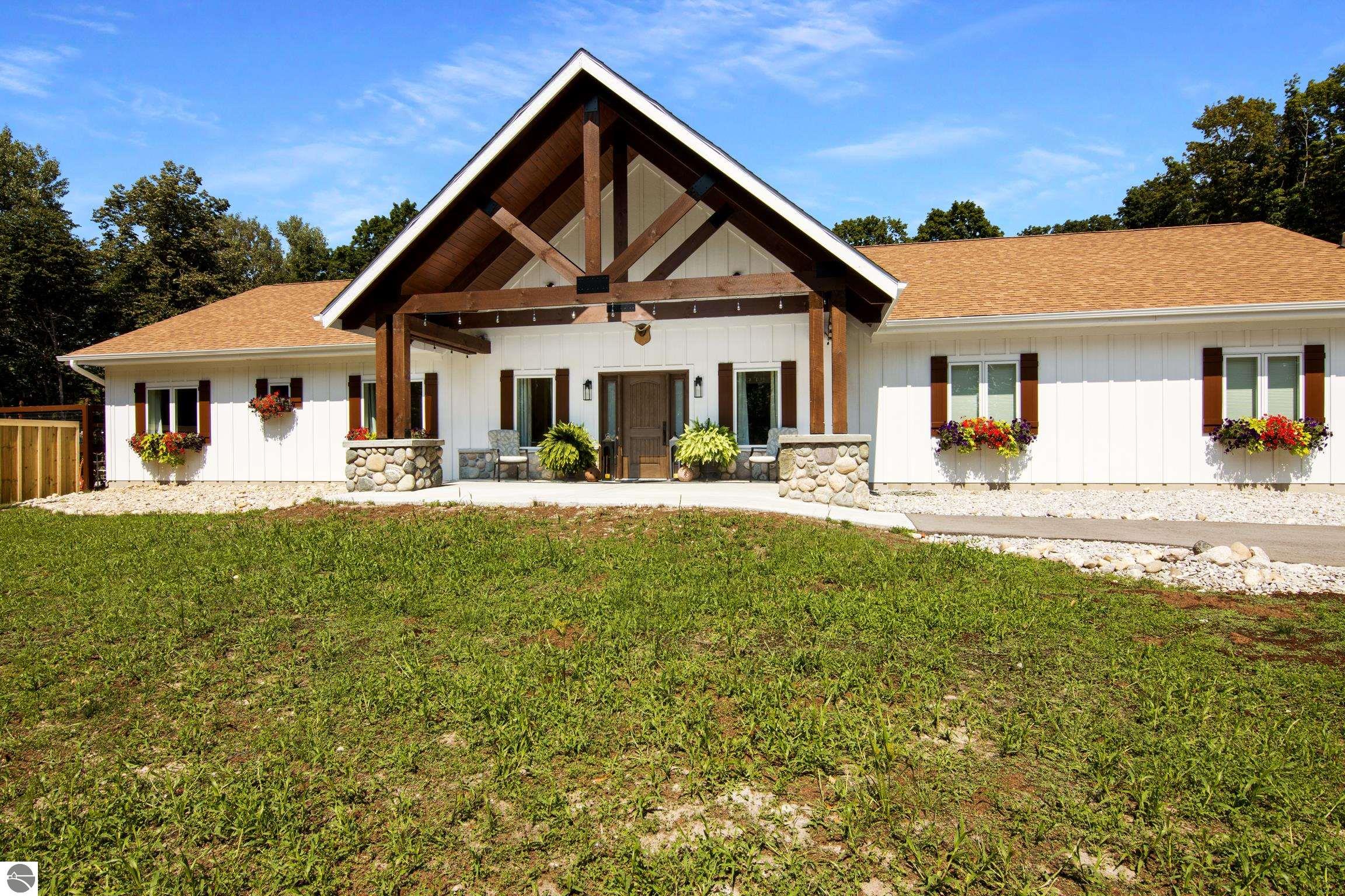 8986 Alden Meadows