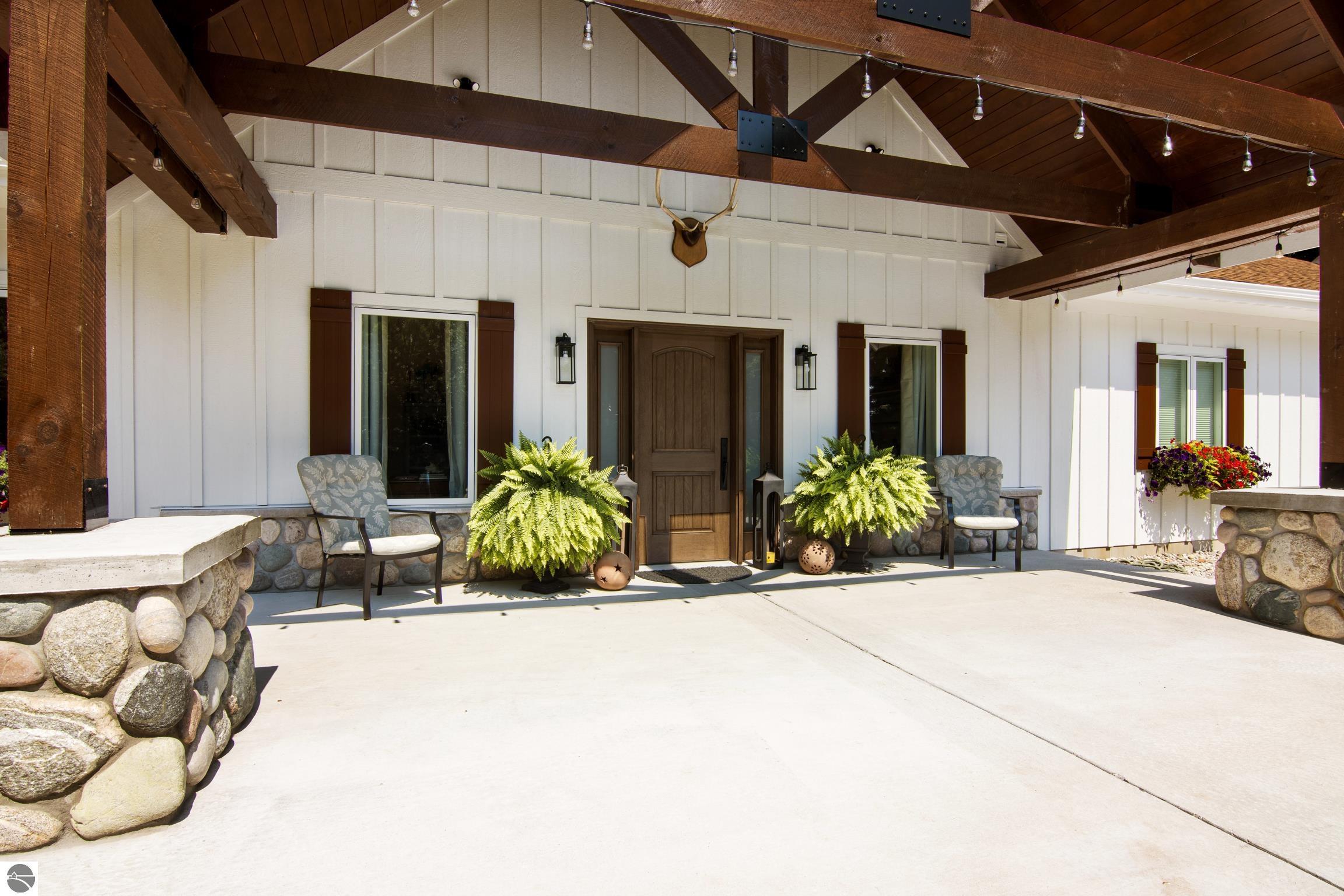 8986 Alden Meadows