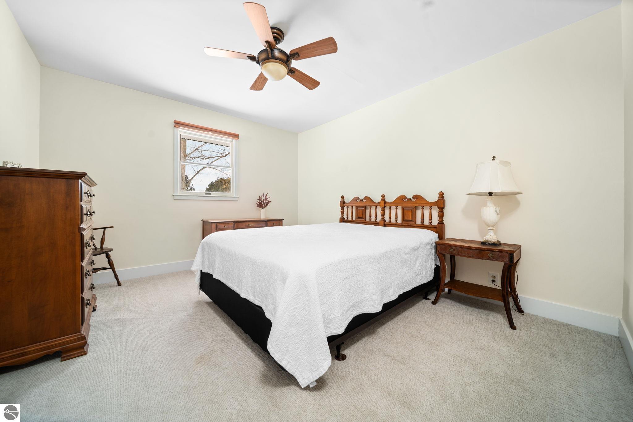 2075 S Lake Leelanau