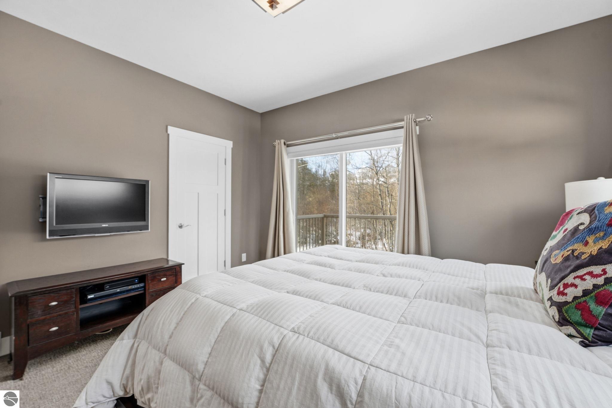 13802 S West Bayshore Drive # 9