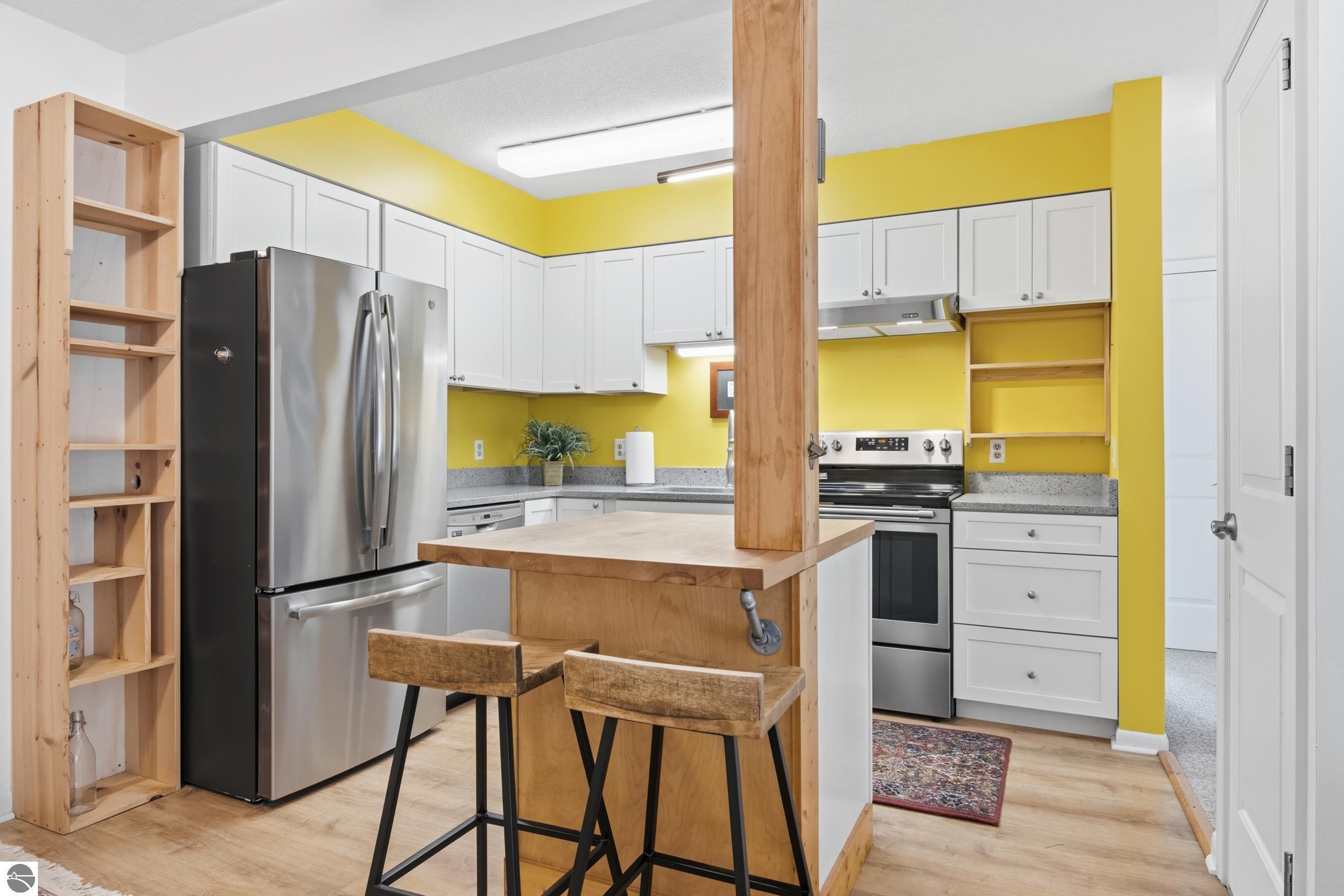 721 Indian Trail Boulevard # 21