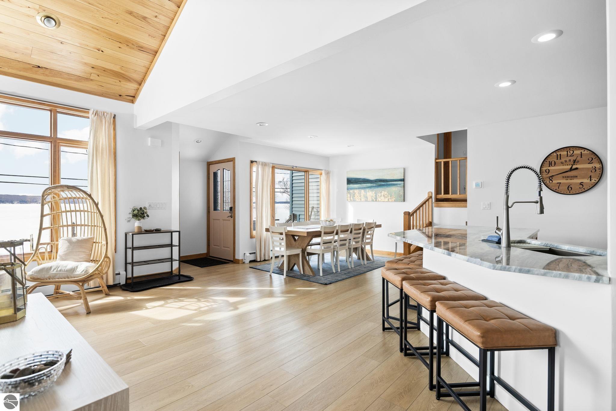3142 Crystal Drive