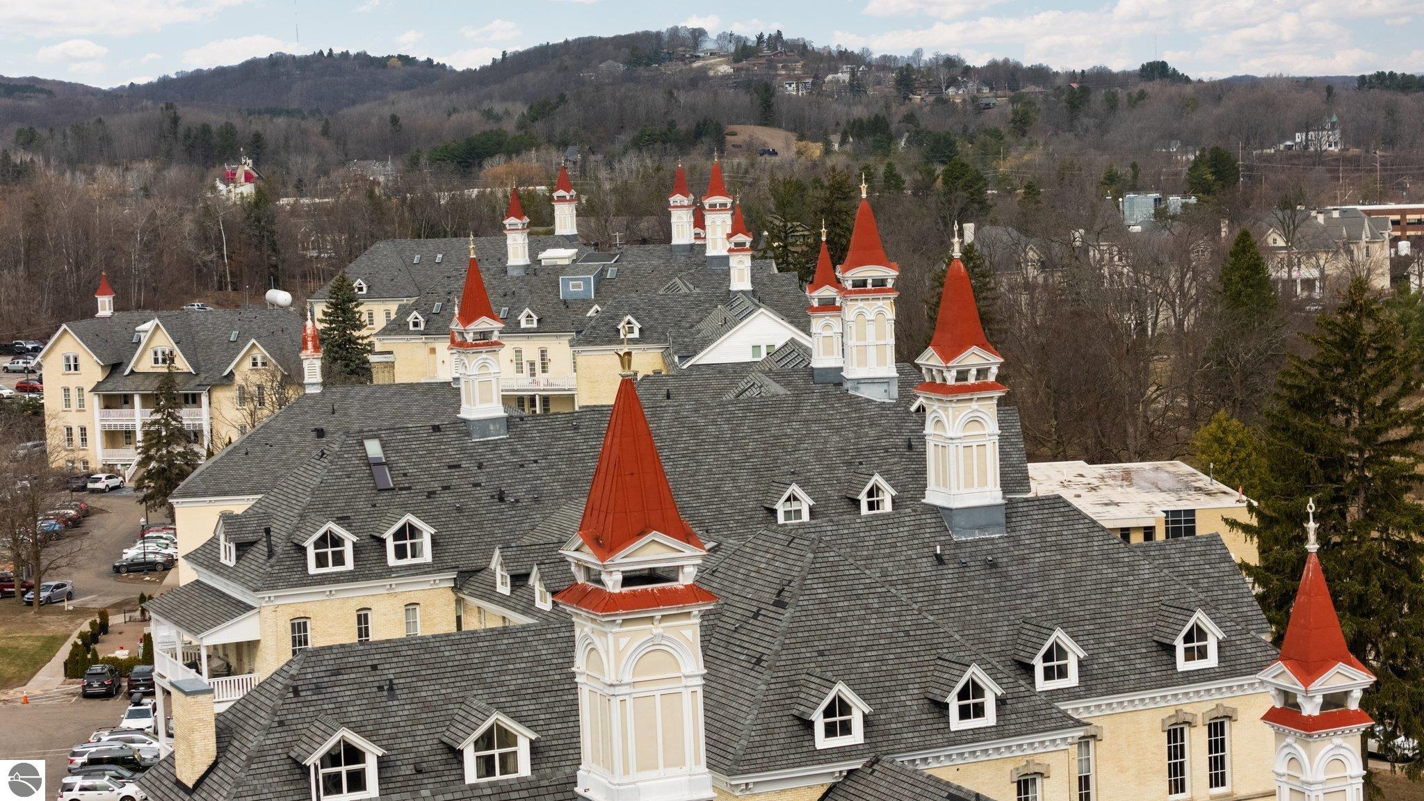 800-311 Cottageview Drive # 311