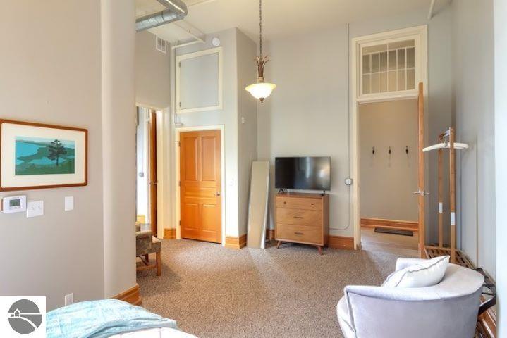 800-311 Cottageview Drive # 311