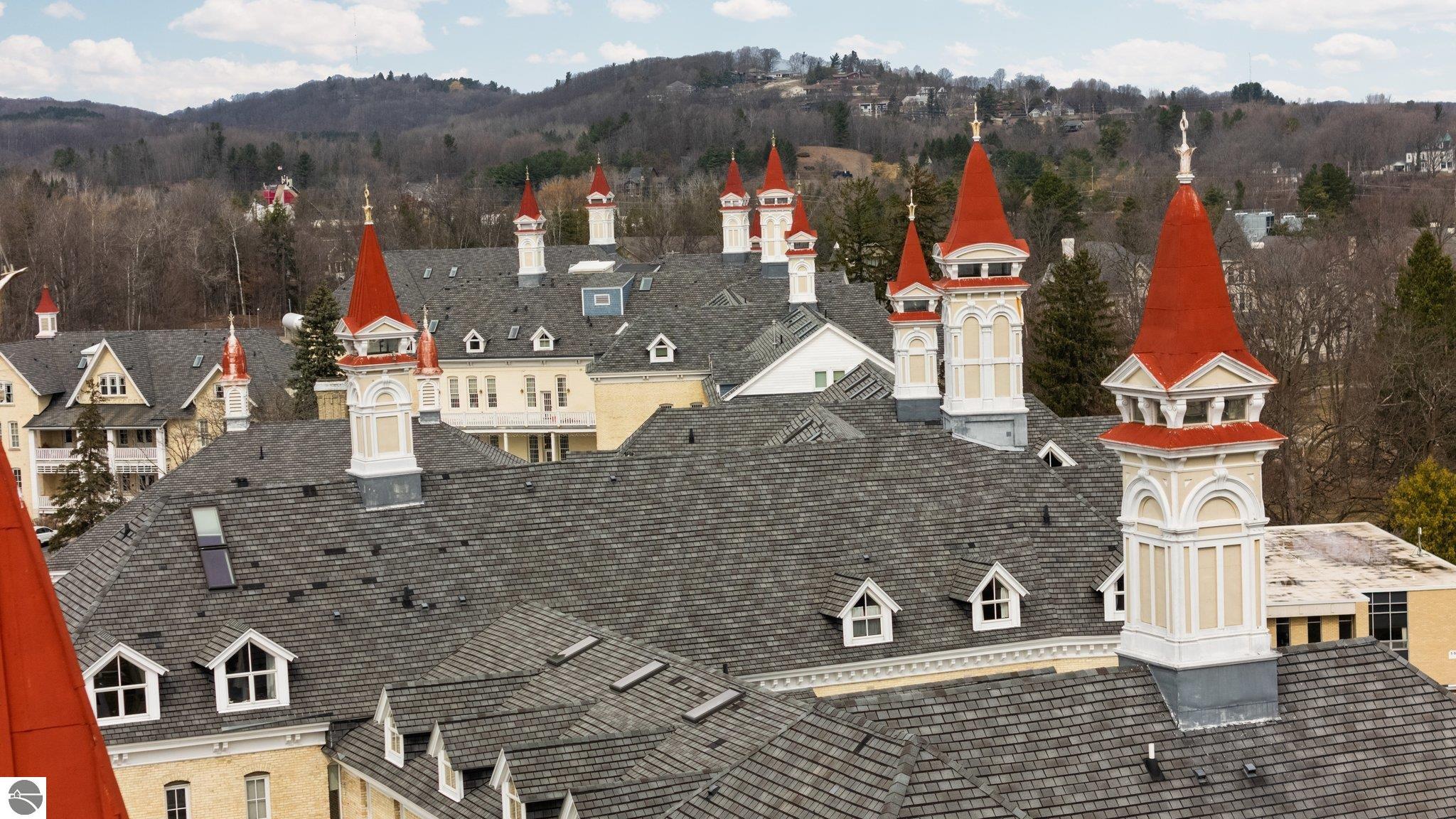 800-311 Cottageview Drive # 311