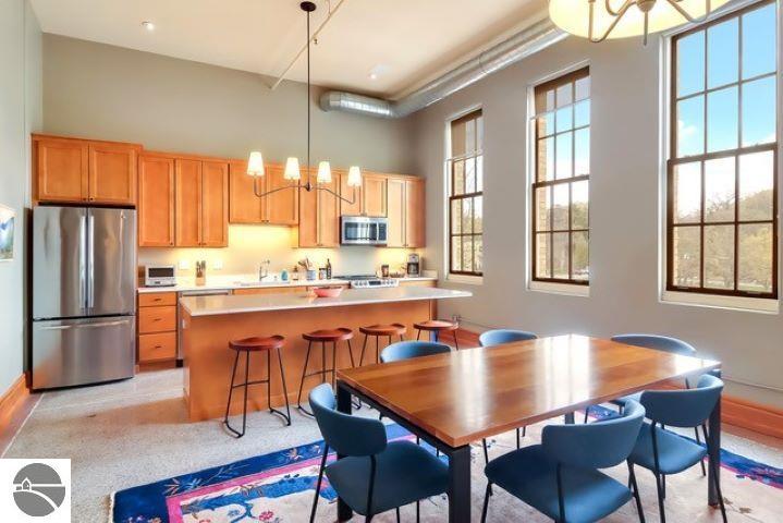 800-311 Cottageview Drive # 311