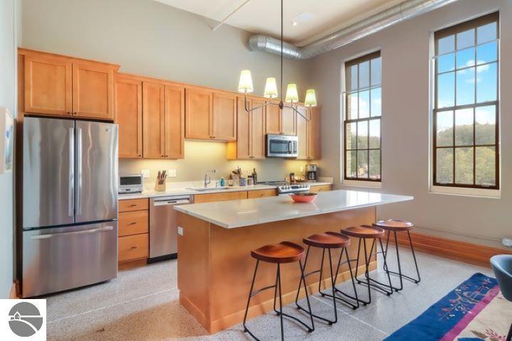 800-311 Cottageview Drive # 311