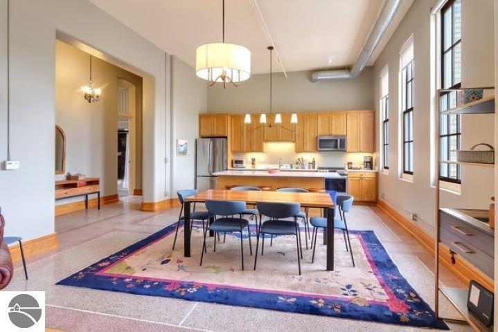 800-311 Cottageview Drive # 311