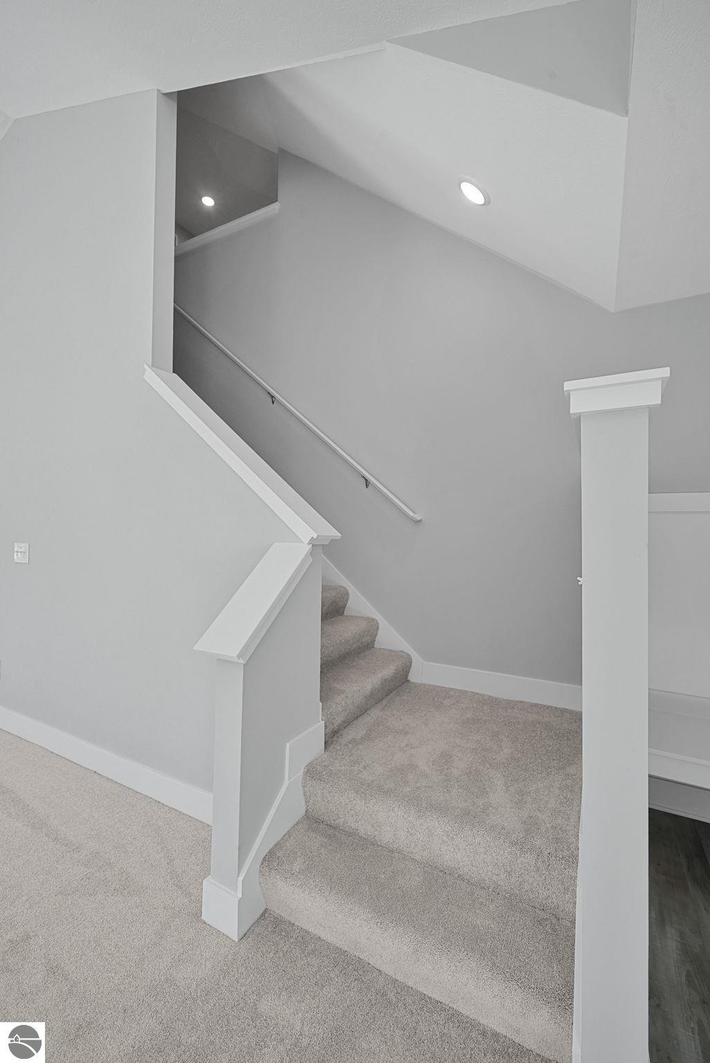2806 Opal Court