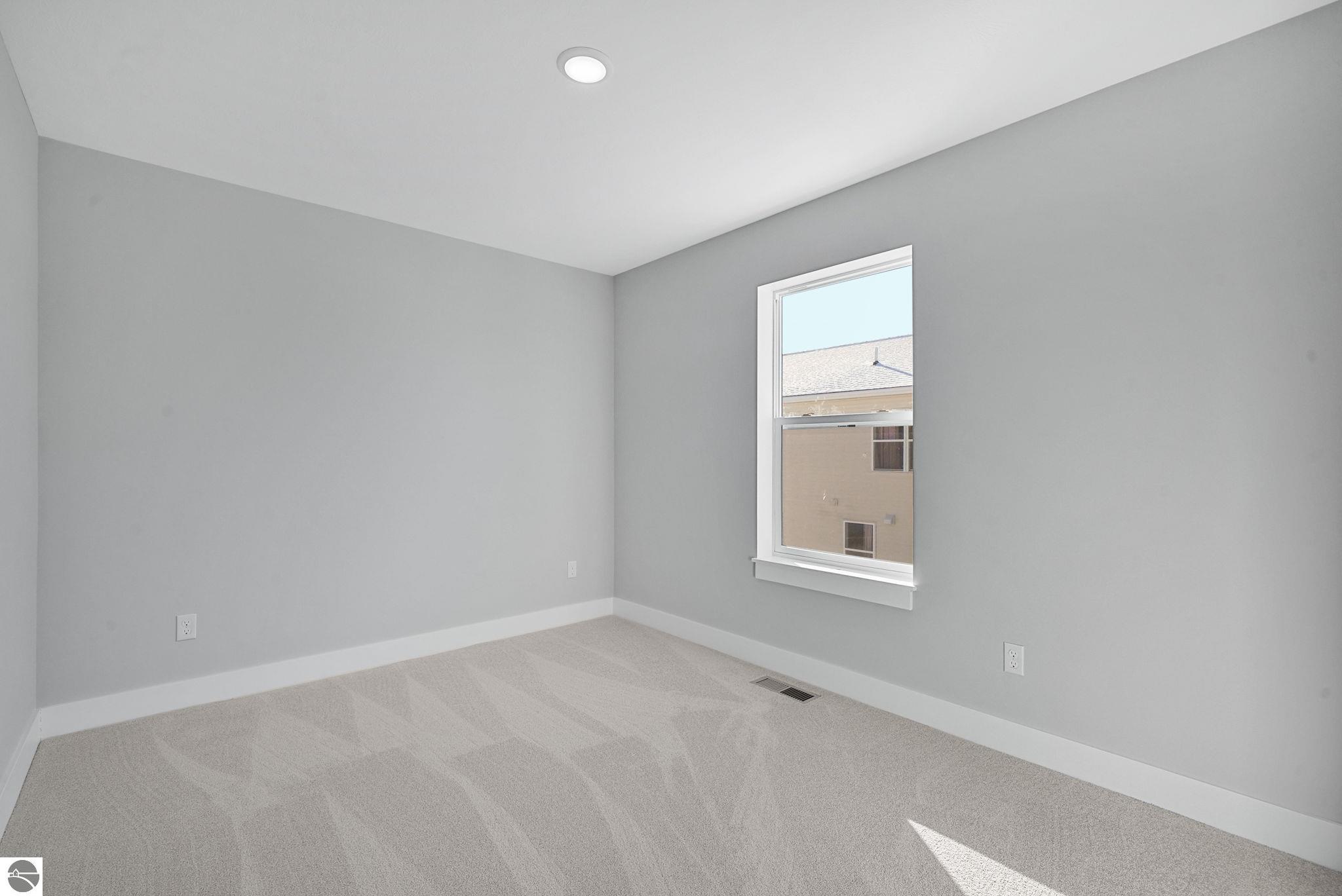 2806 Opal Court