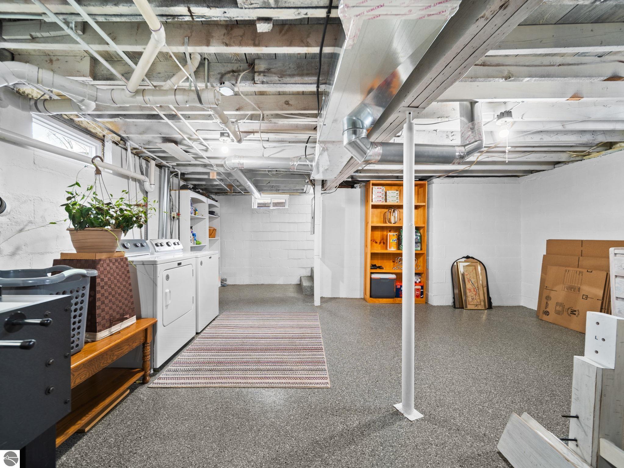 136 E Fifteenth Street