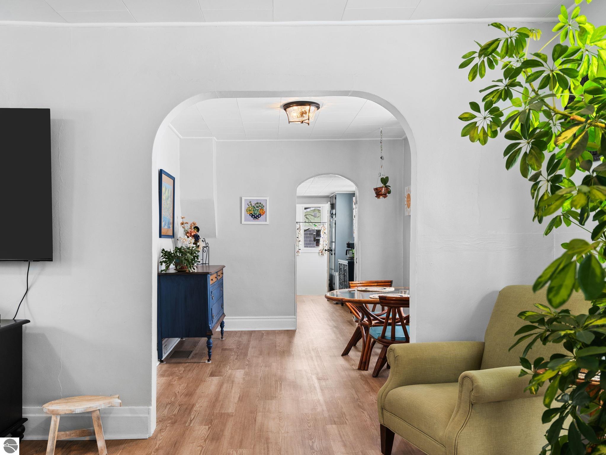 136 E Fifteenth Street
