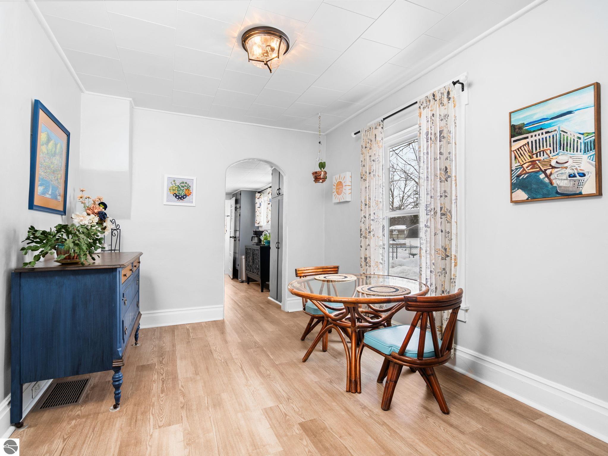136 E Fifteenth Street