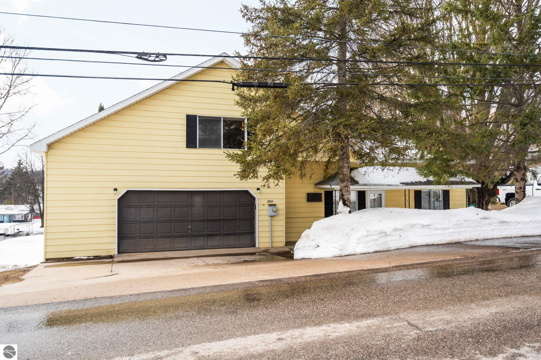 2515 Rushton Road