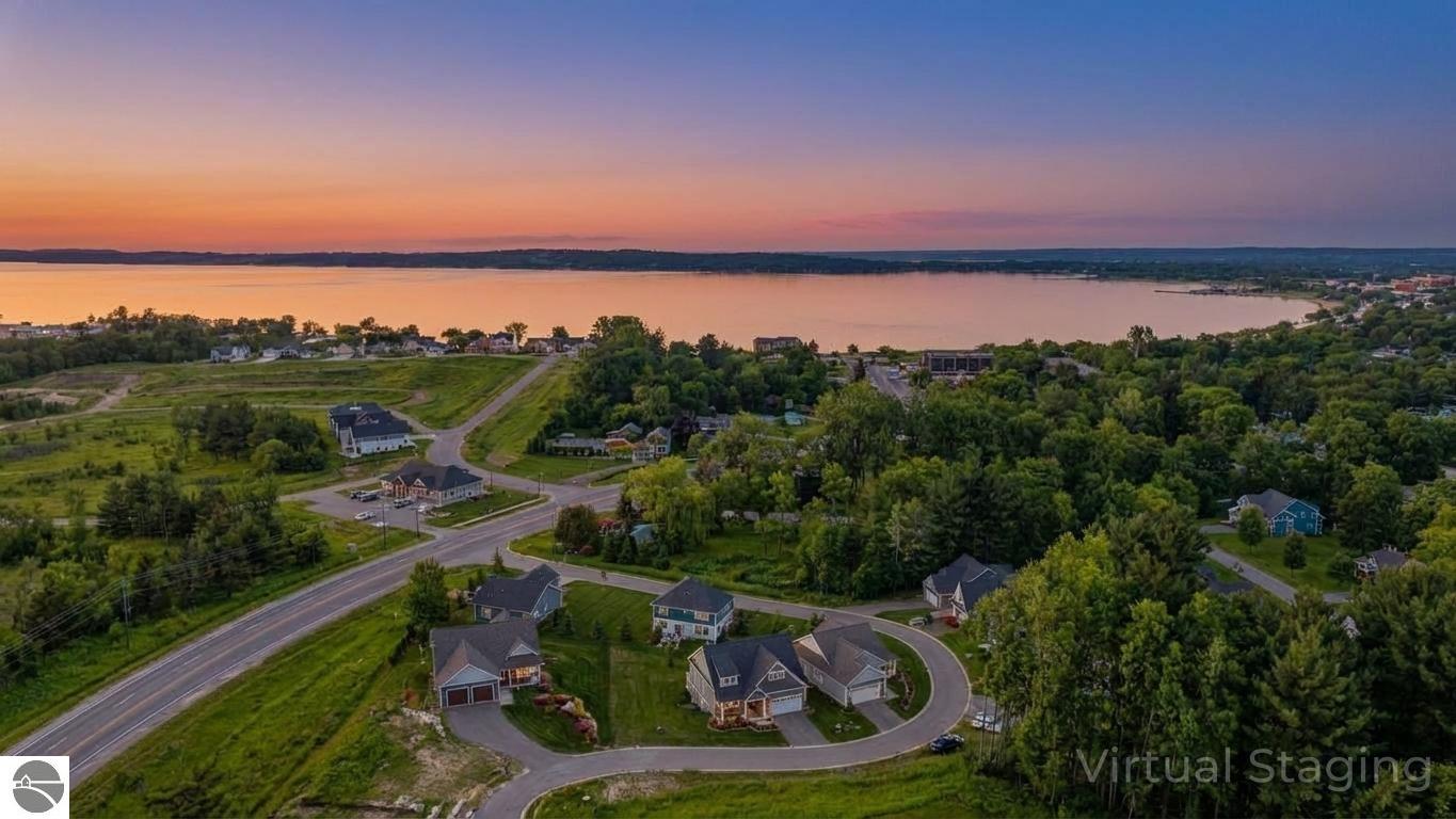 13928 S Winding Trail