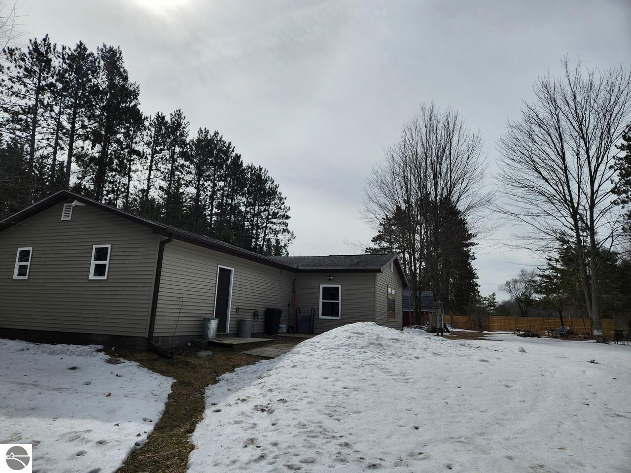 4714 Golden Road, SE