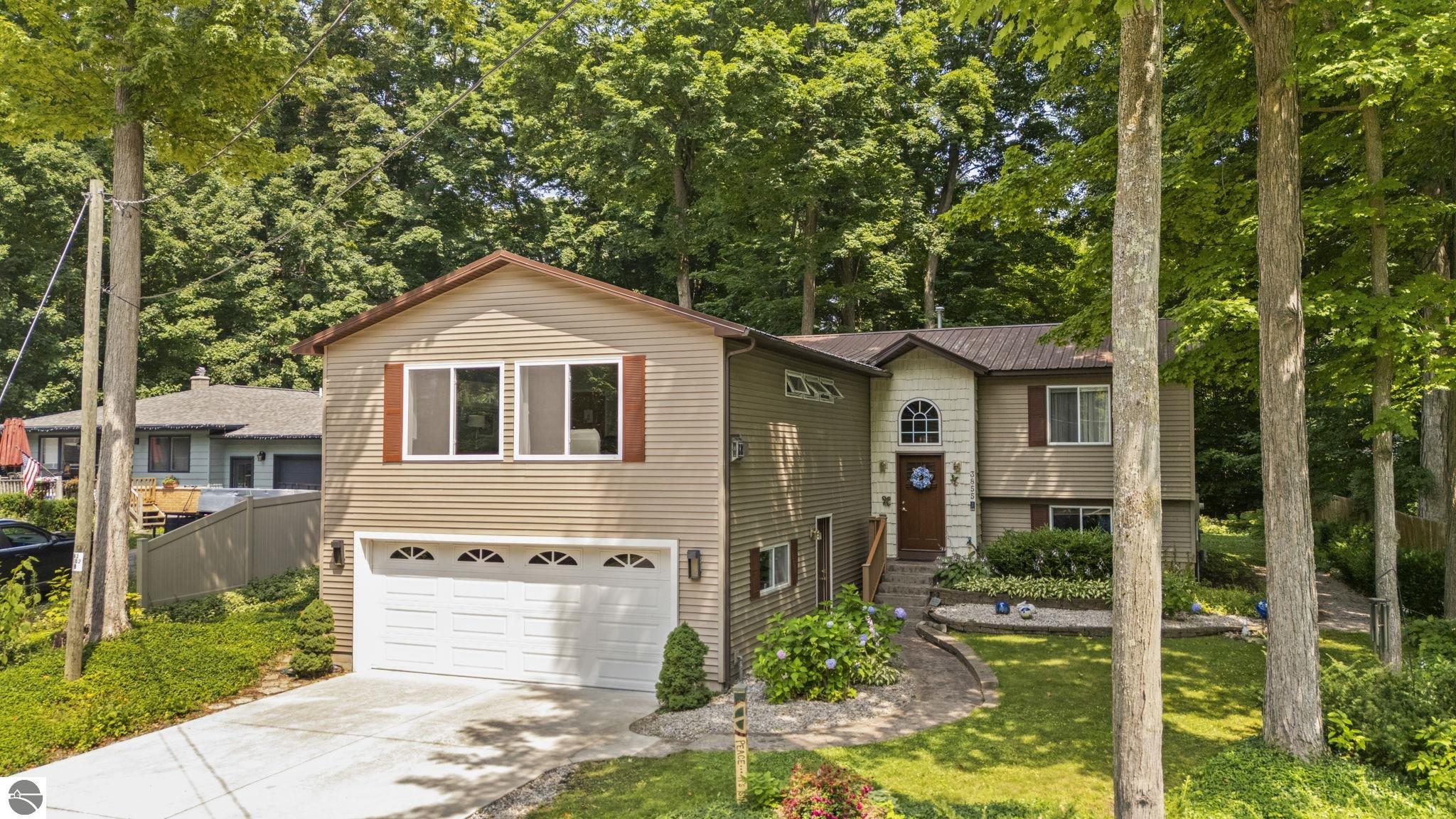 3855 White Birch Drive